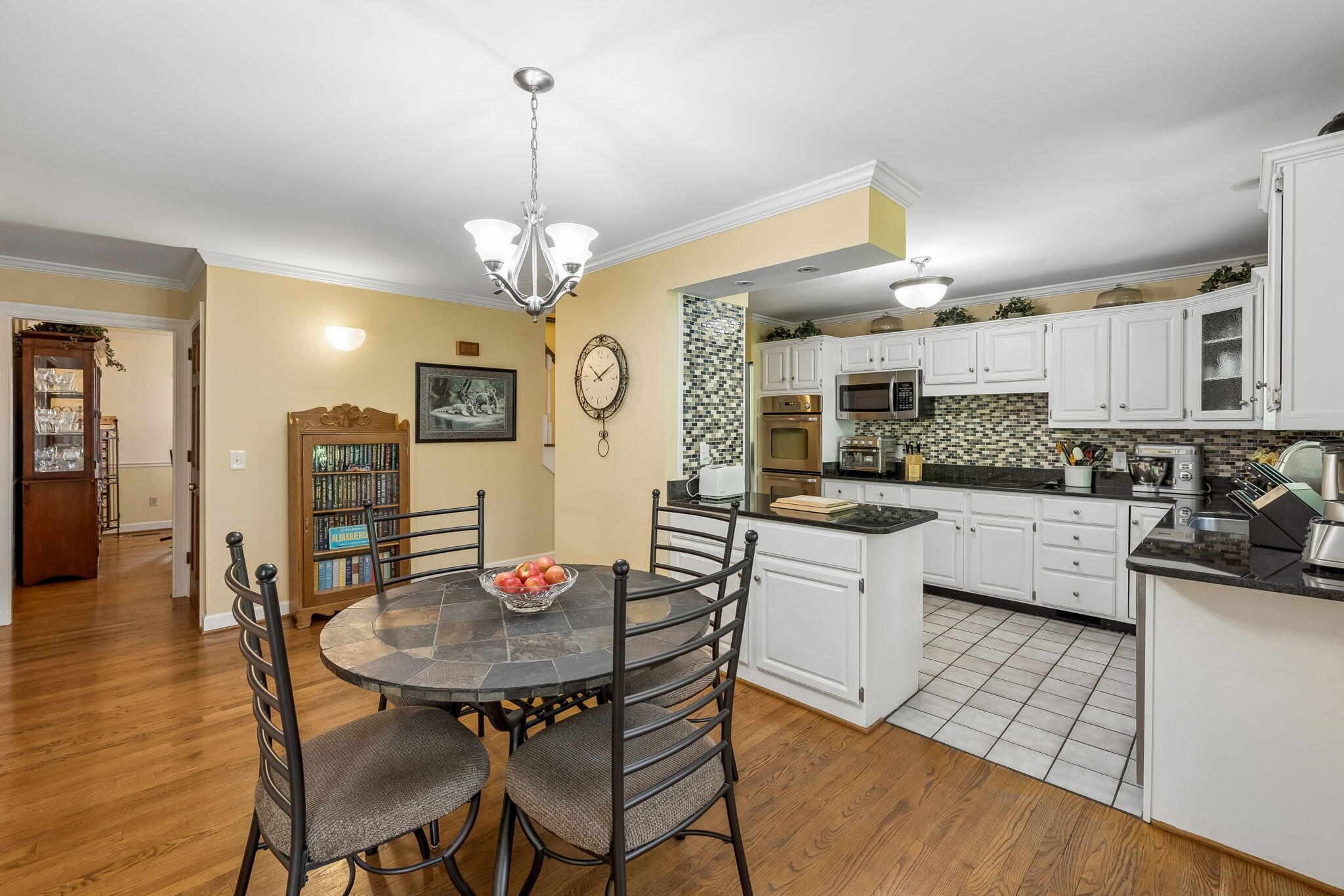 605 Stonebrook Drive