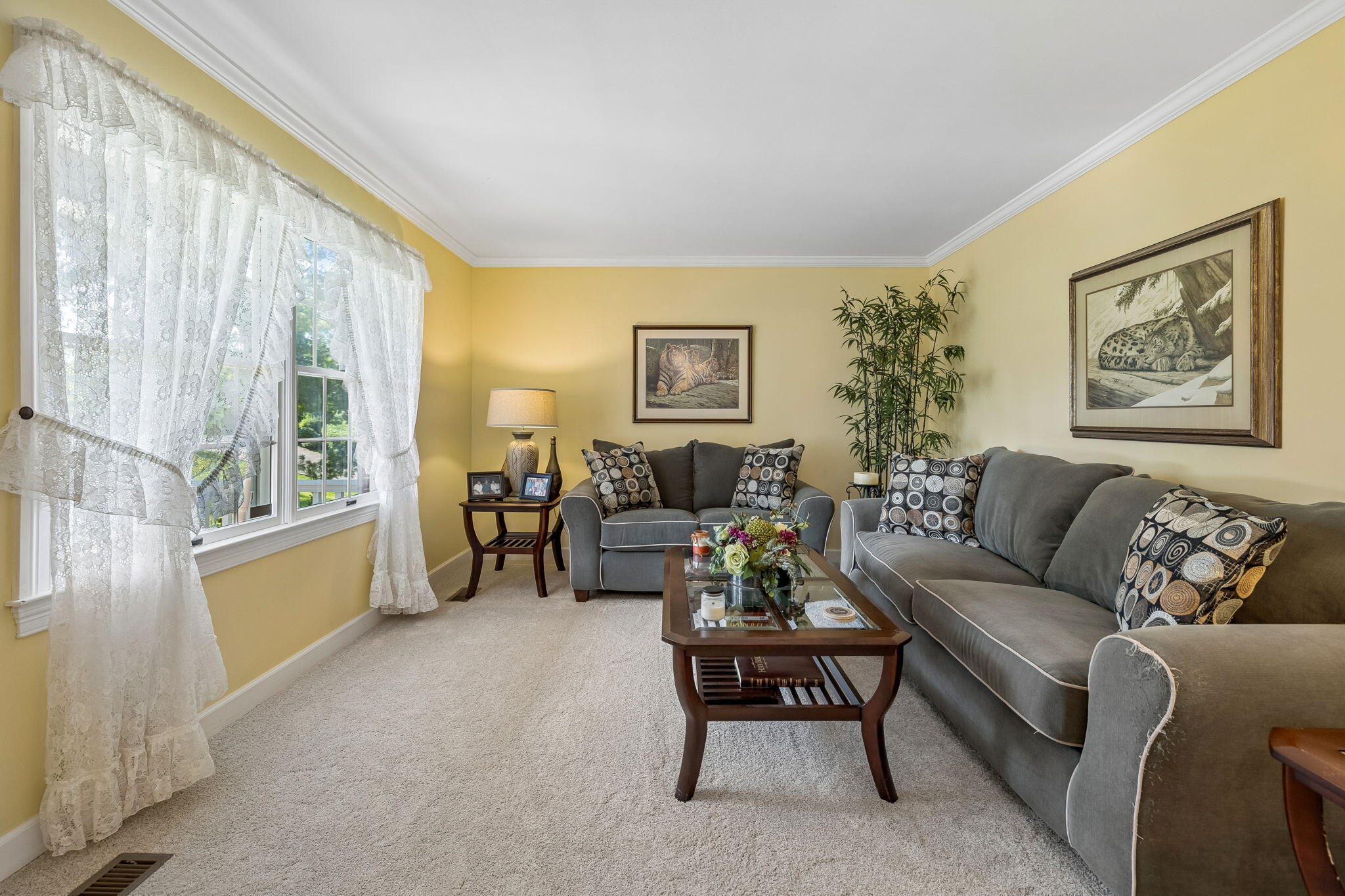605 Stonebrook Drive