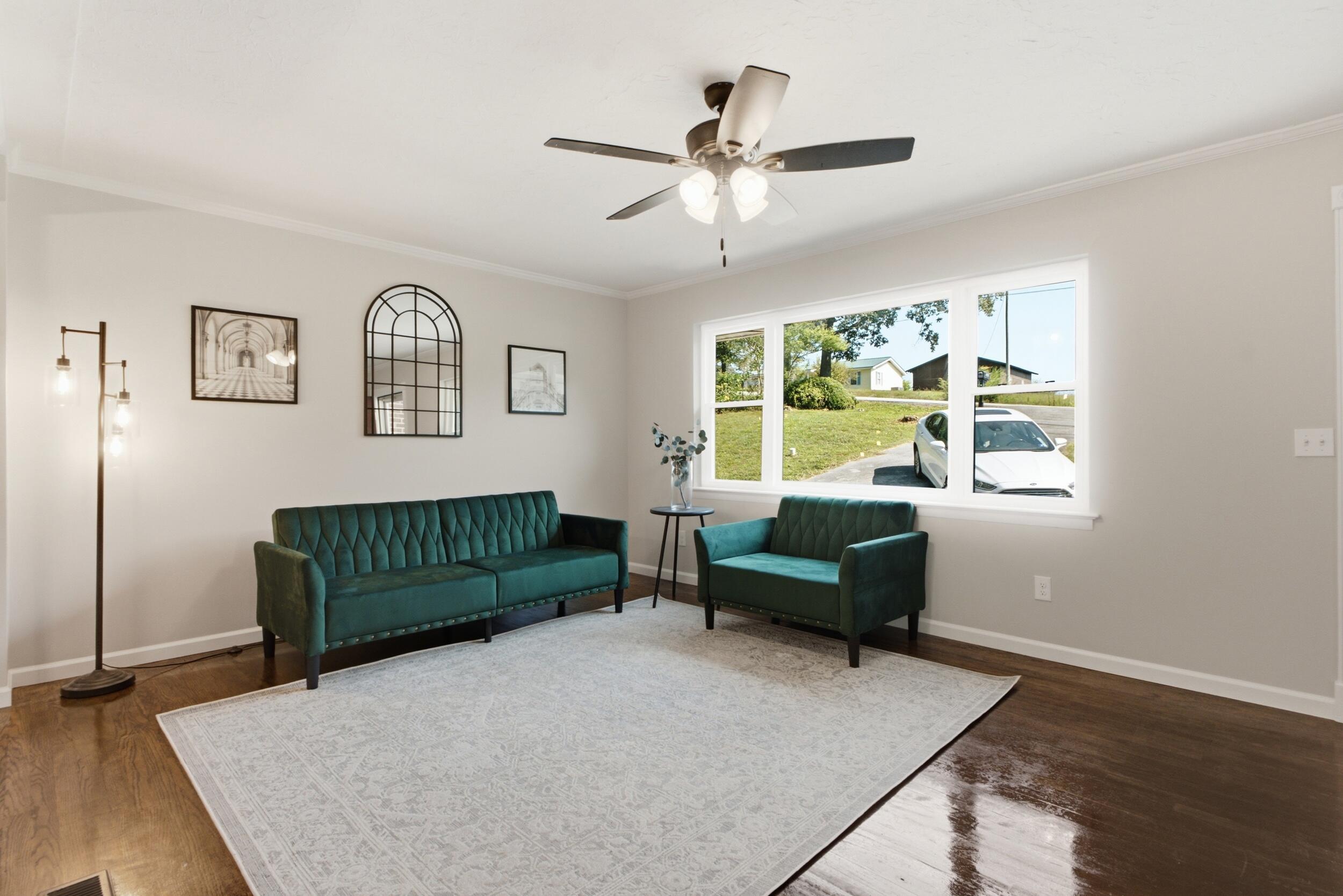 8228 Pine Ridge Road