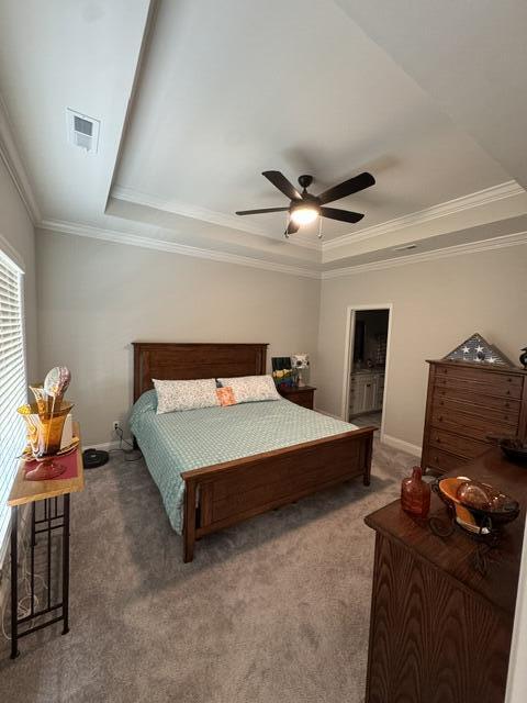 392 NE Bellingham Drive, 5c