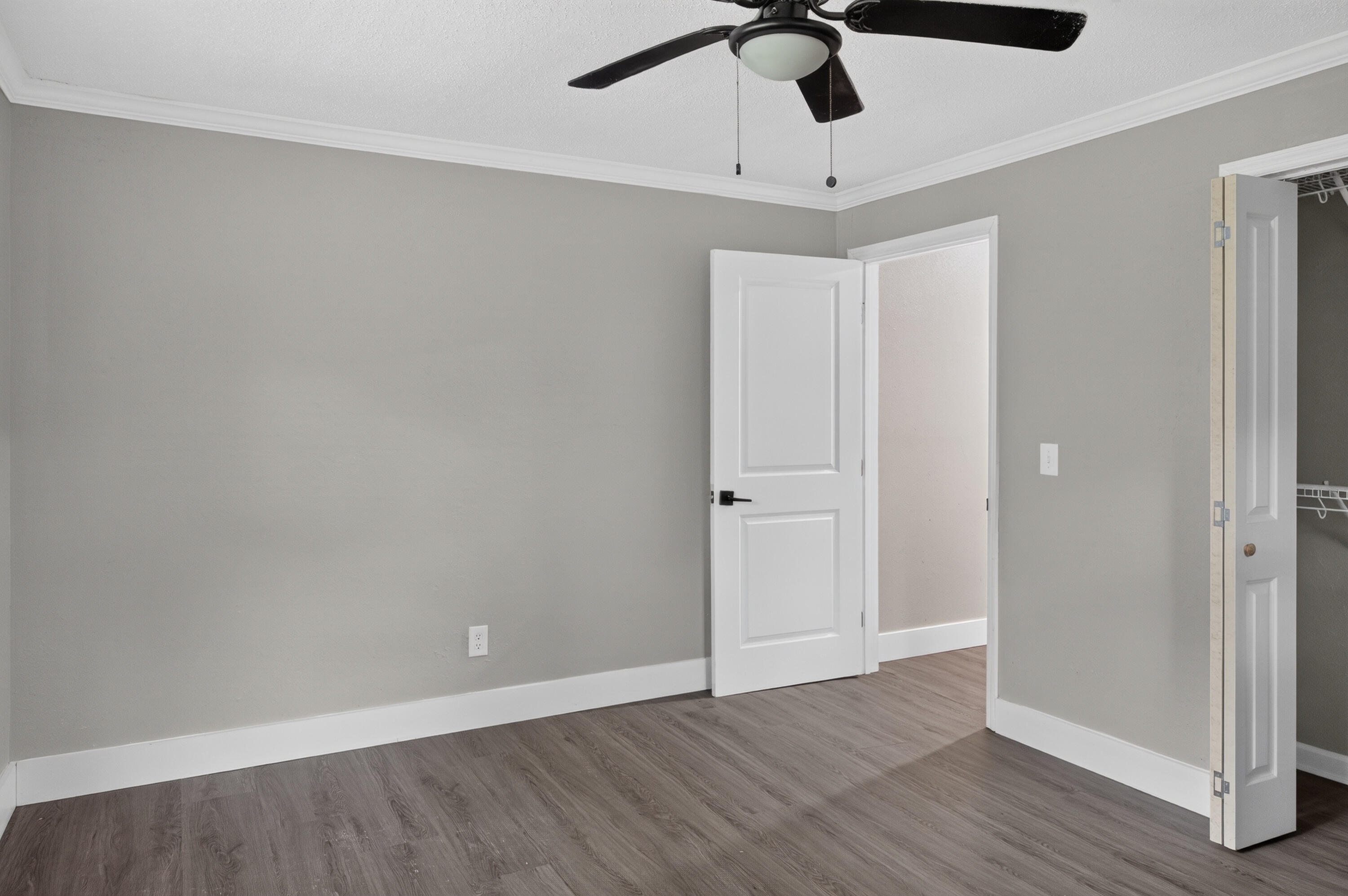 89 Alexander Way