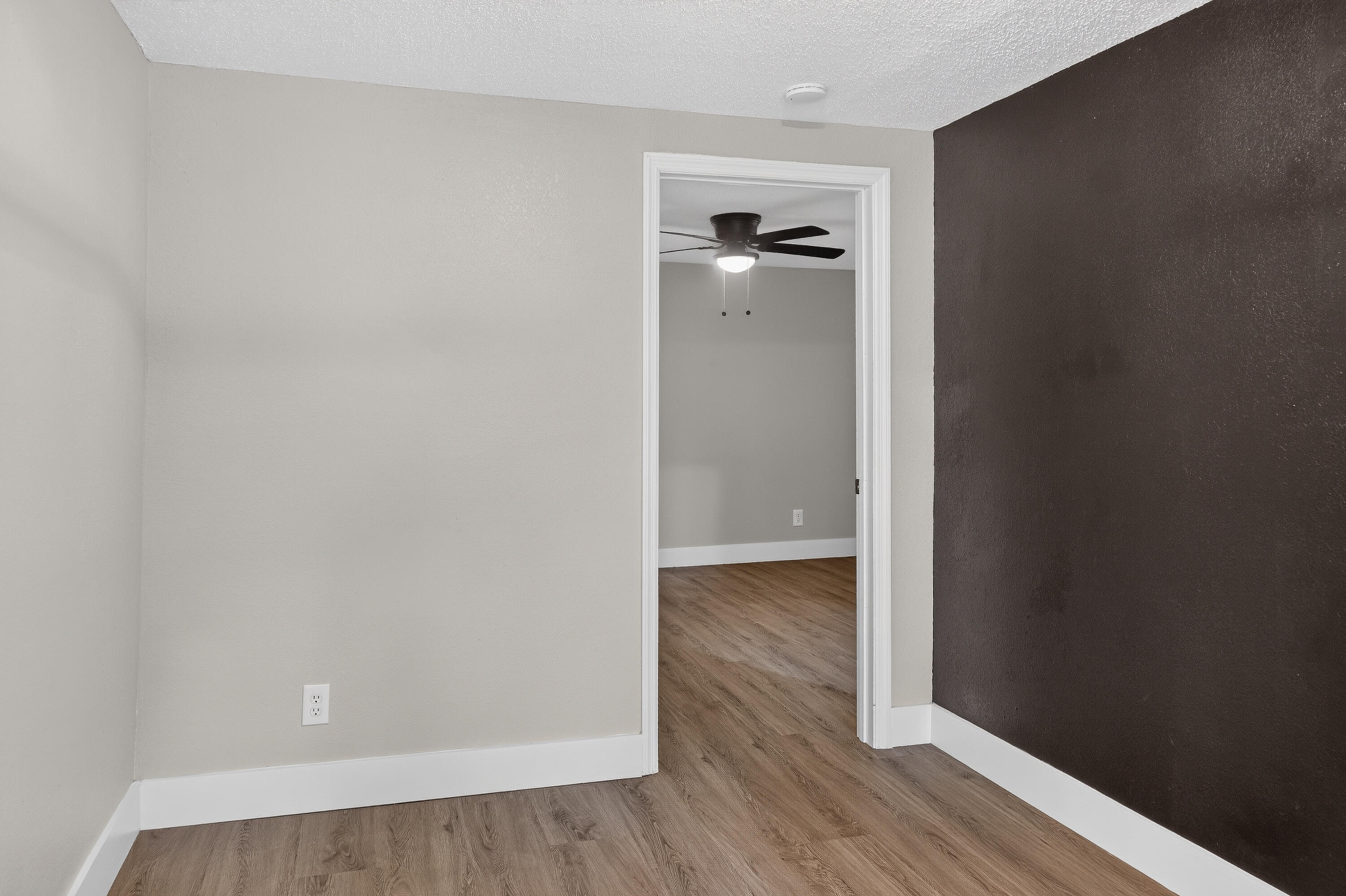 89 Alexander Way
