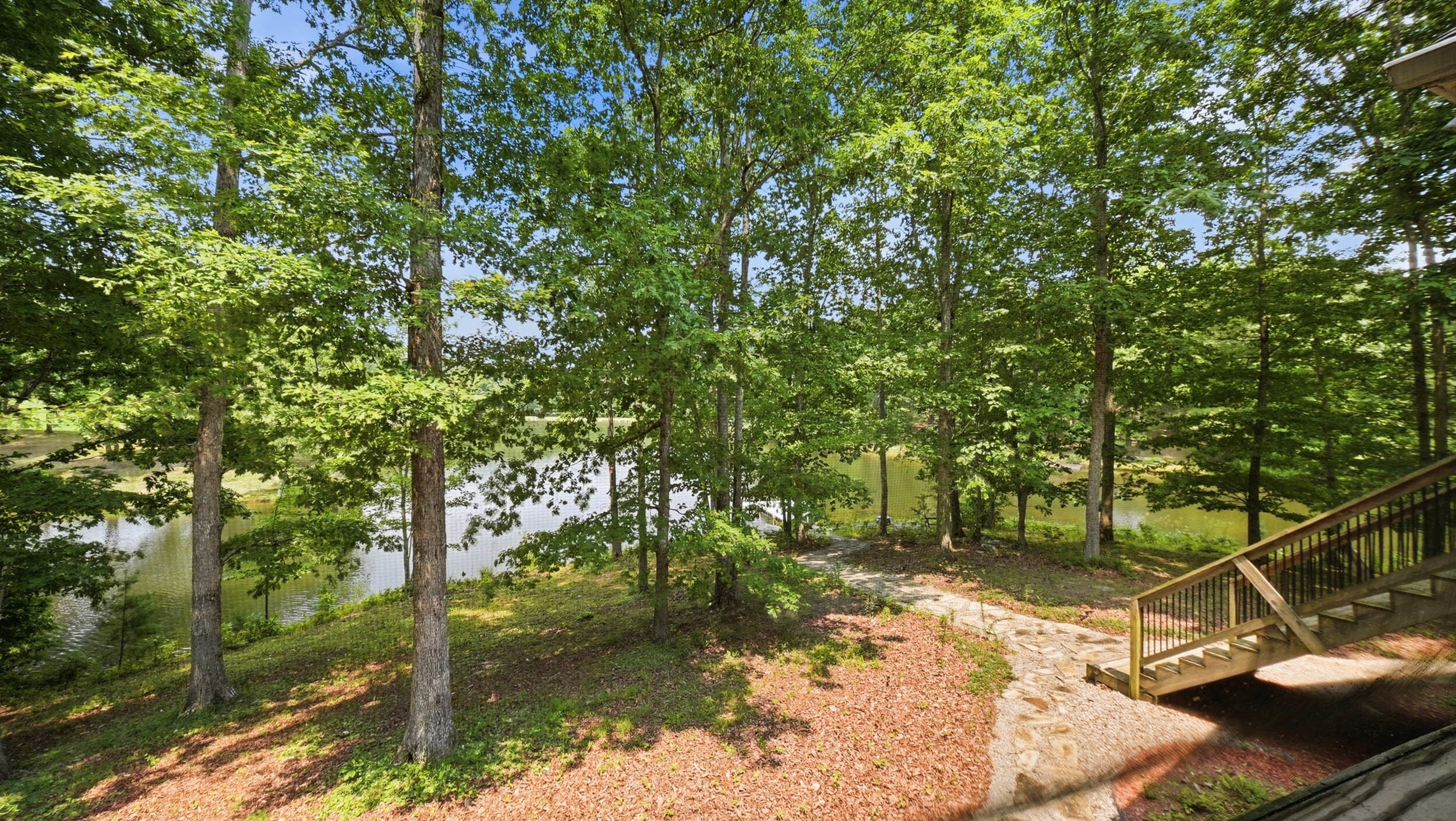 33 Eagle Nest Road