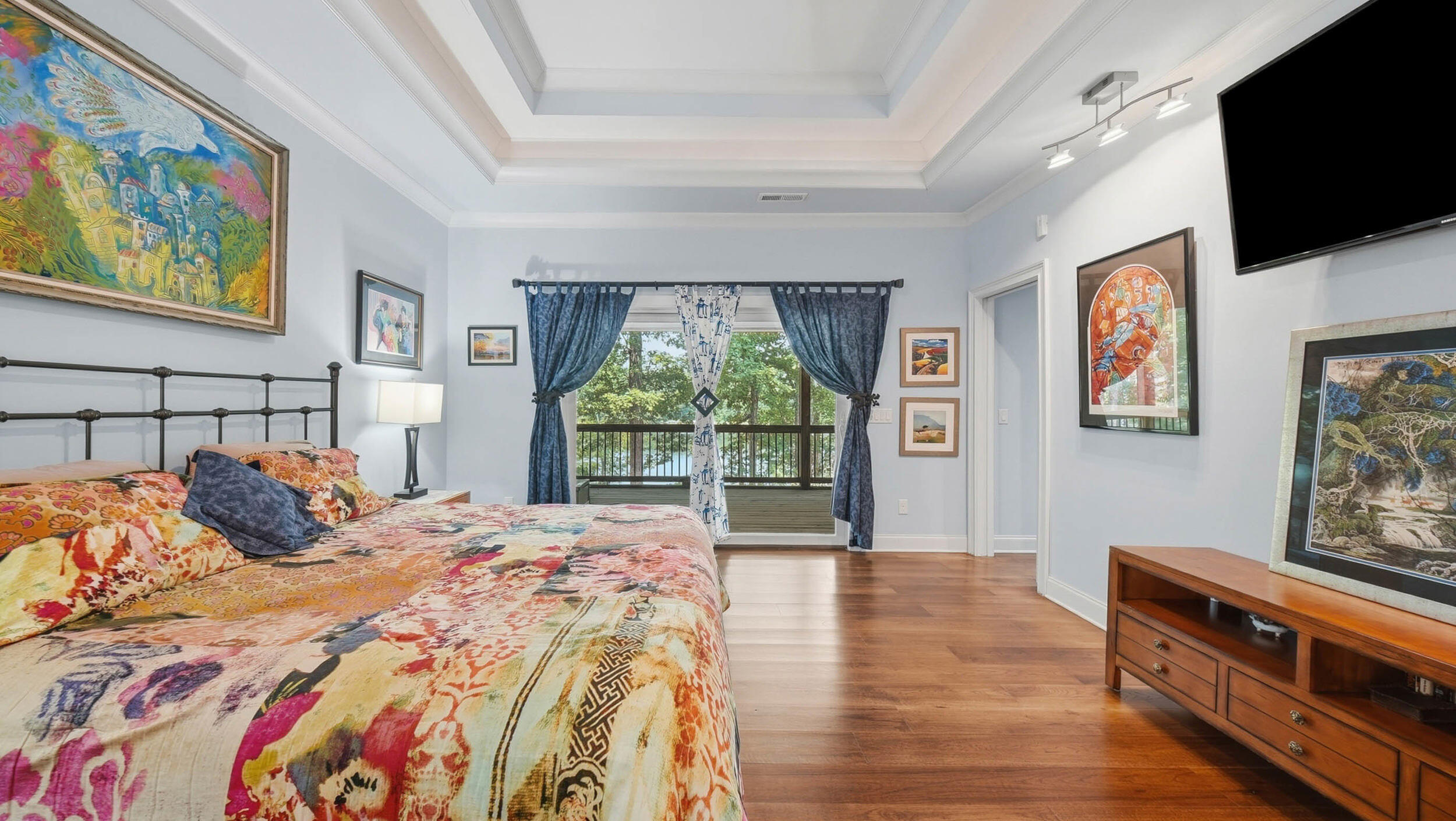 33 Eagle Nest Road