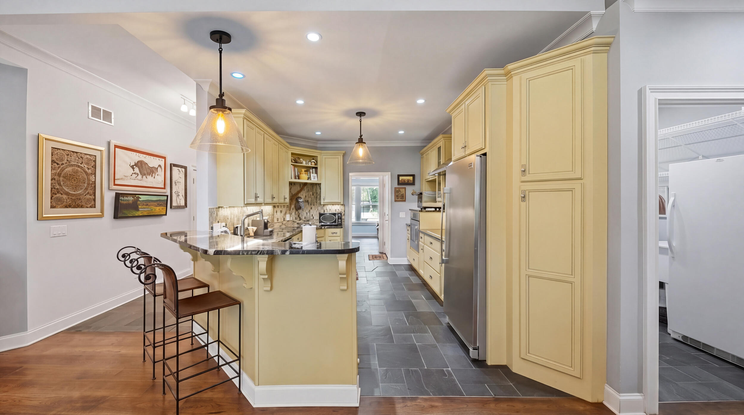 33 Eagle Nest Road