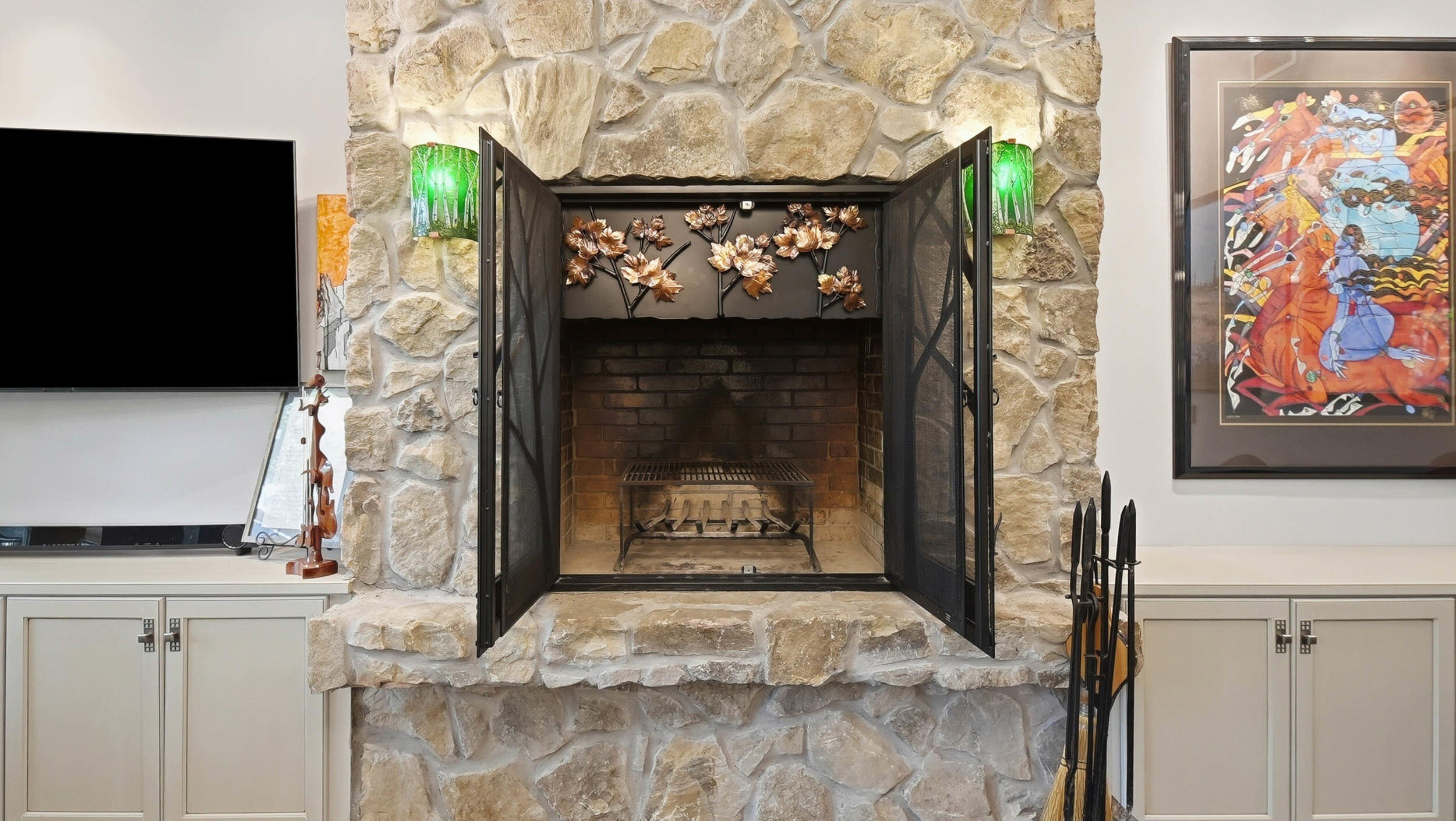 33 Eagle Nest Road