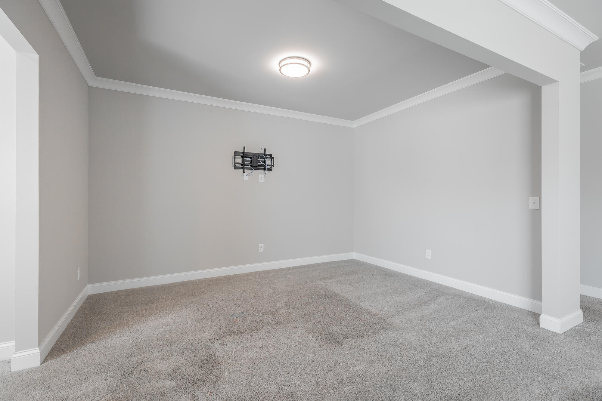 9906 Haven Port Lane