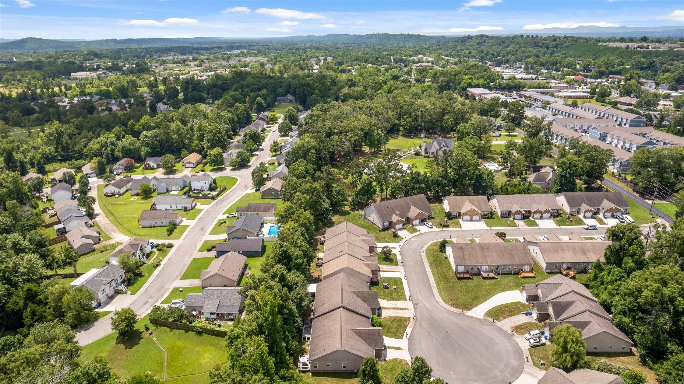 7648 Magnolia Leaf Lane
