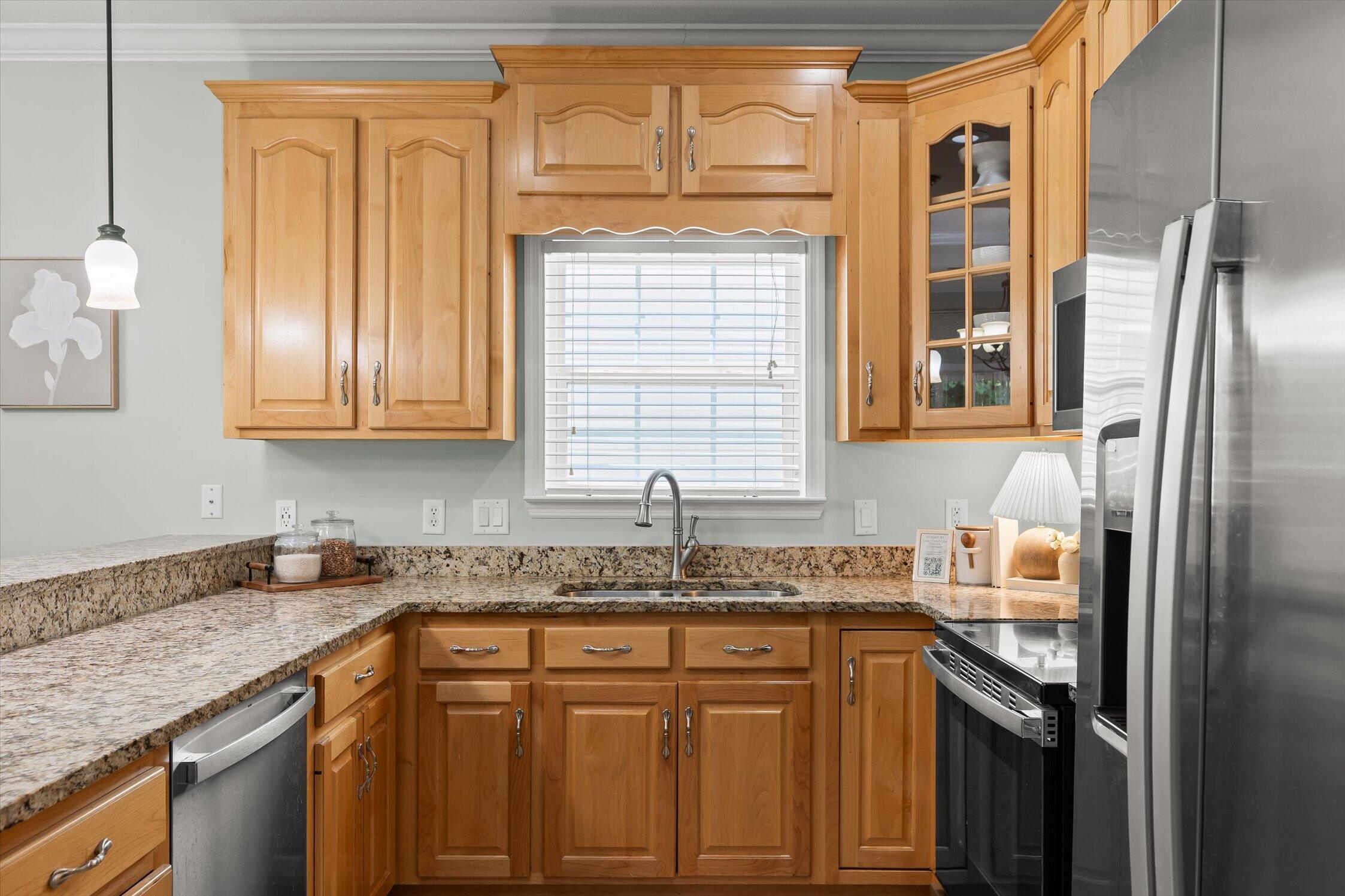 7648 Magnolia Leaf Lane
