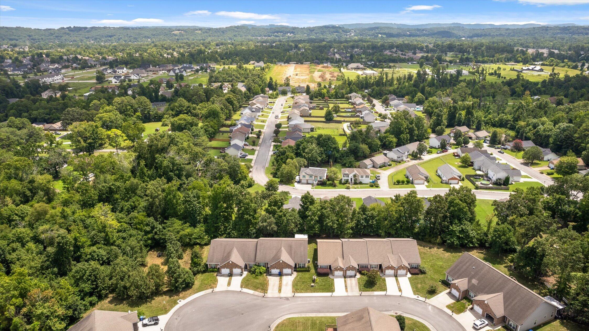 7648 Magnolia Leaf Lane