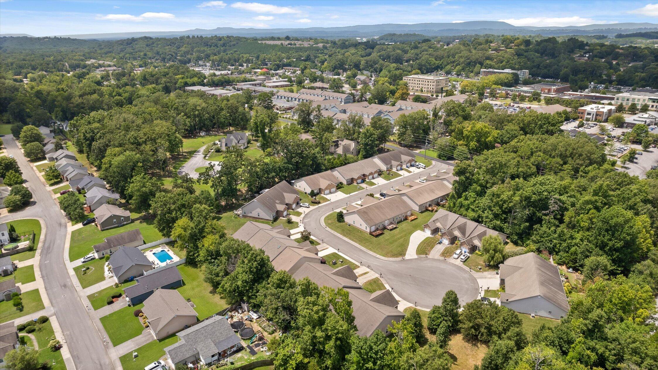 7648 Magnolia Leaf Lane