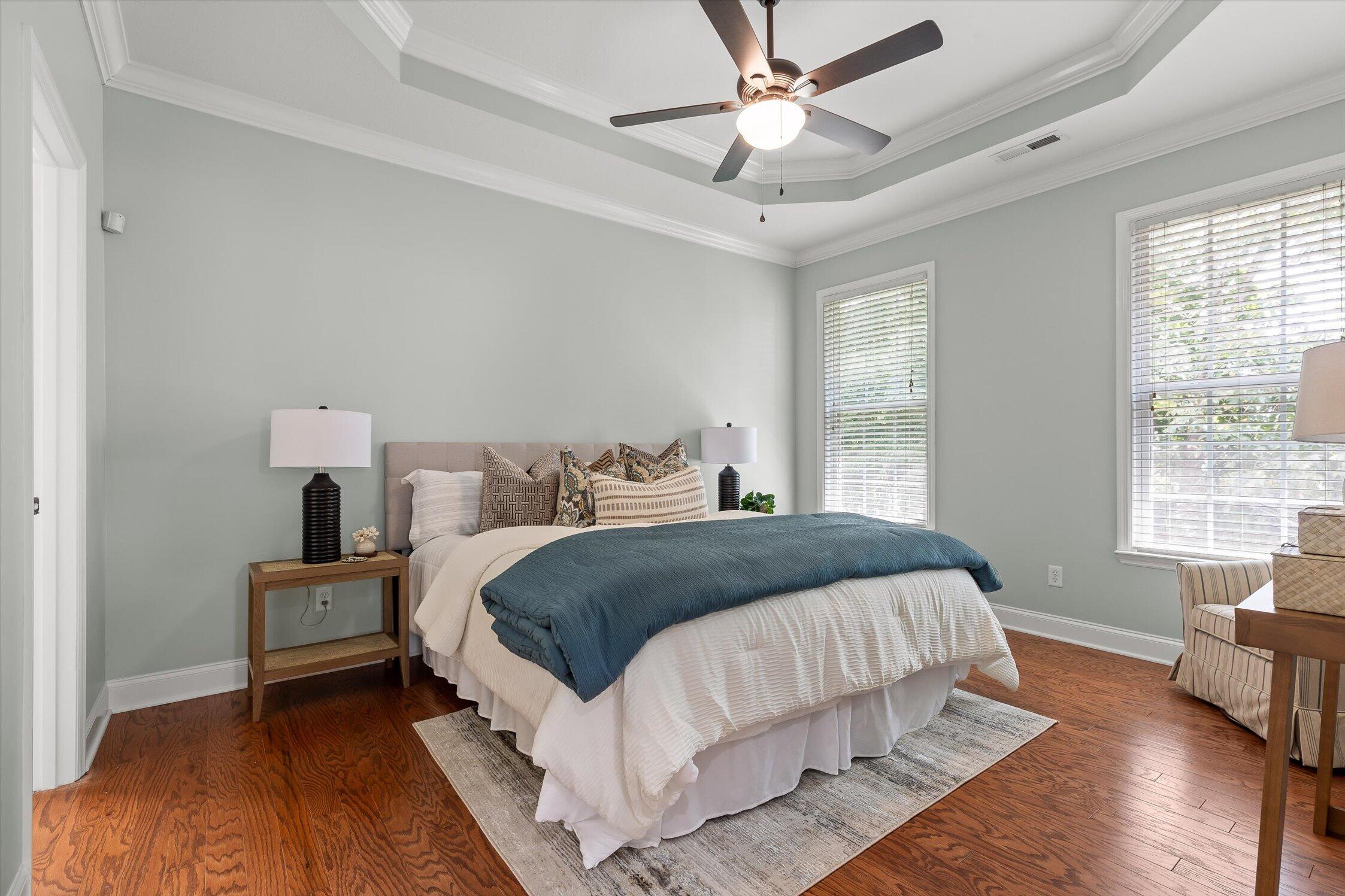 7648 Magnolia Leaf Lane
