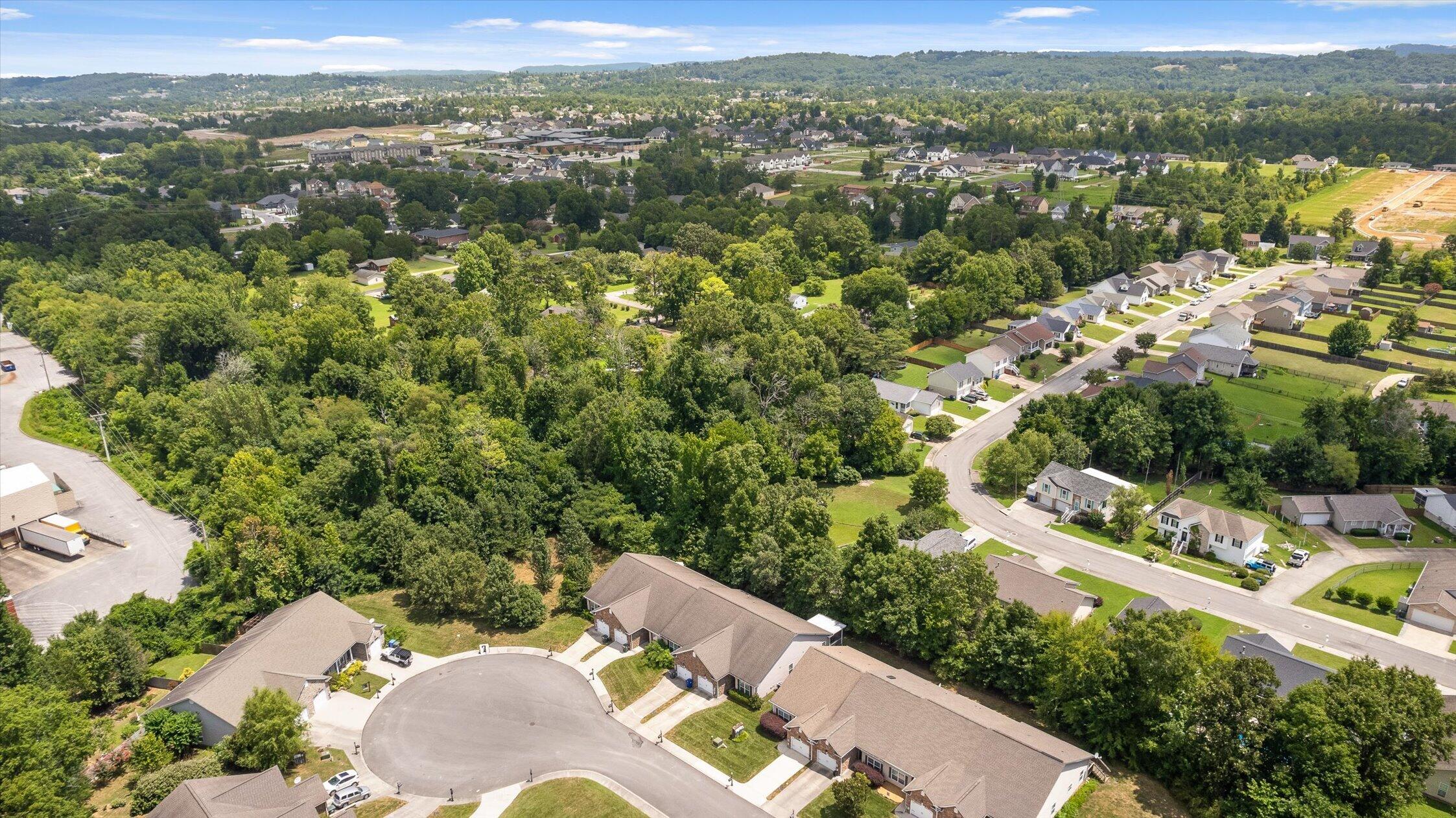 7648 Magnolia Leaf Lane