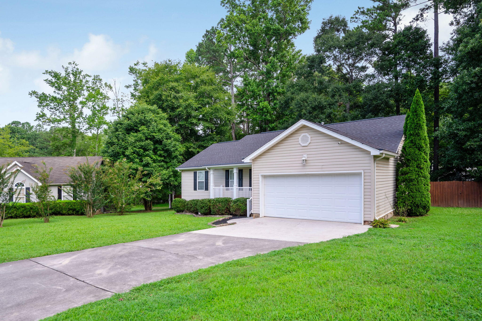 109 Oak Ridge Drive, LaFayette