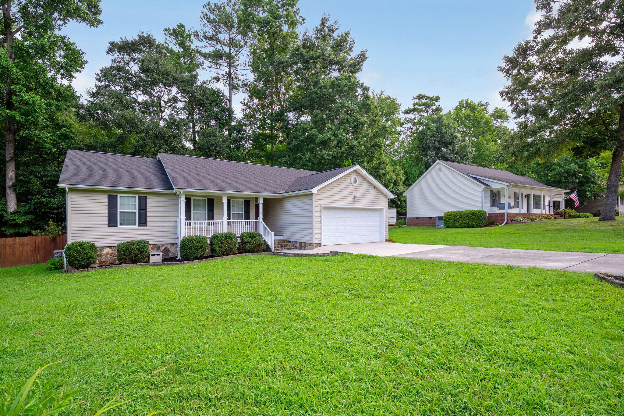 109 Oak Ridge Drive, LaFayette