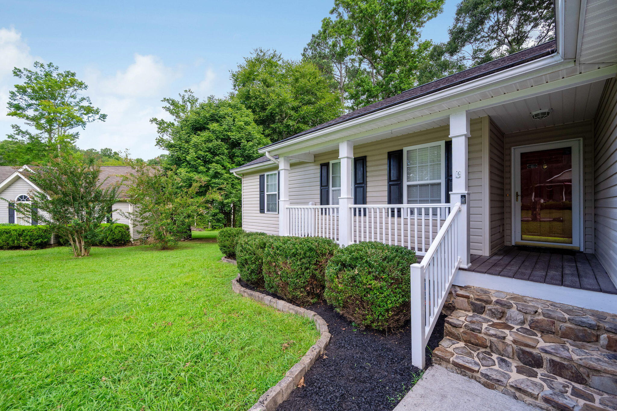 109 Oak Ridge Drive, LaFayette