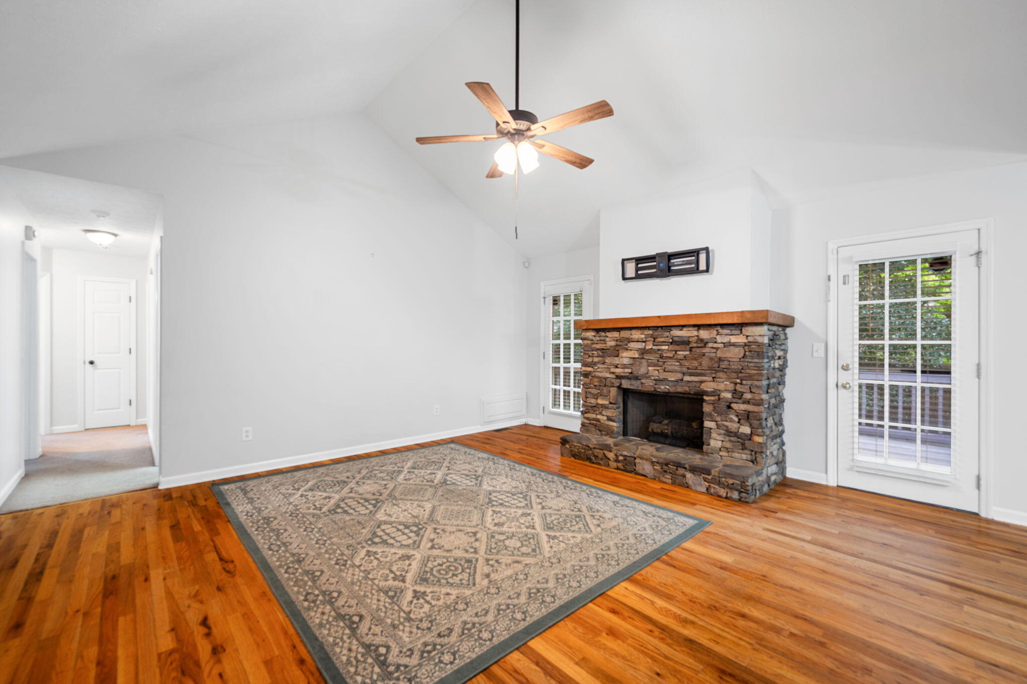 109 Oak Ridge Drive, LaFayette