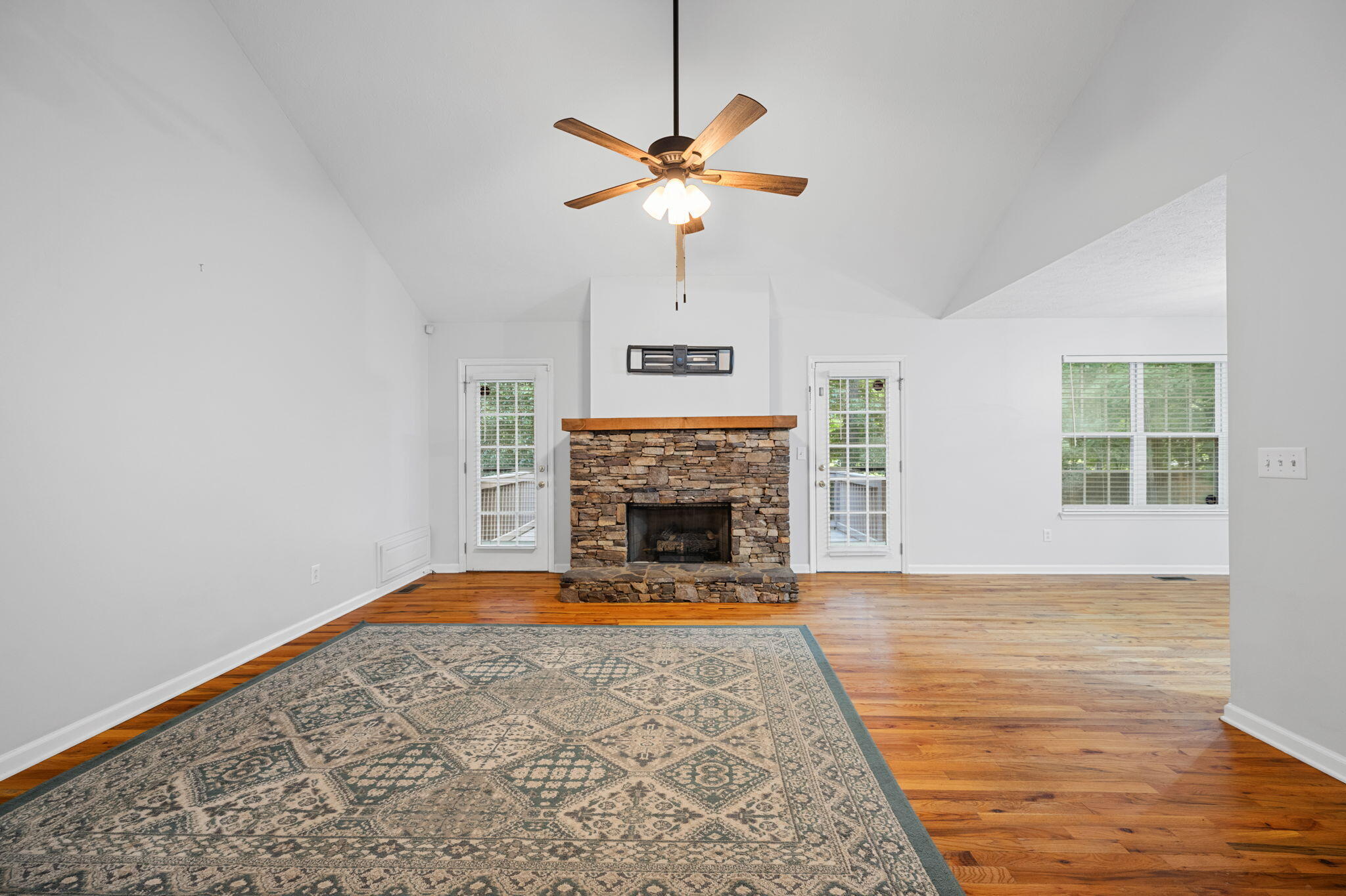 109 Oak Ridge Drive, LaFayette