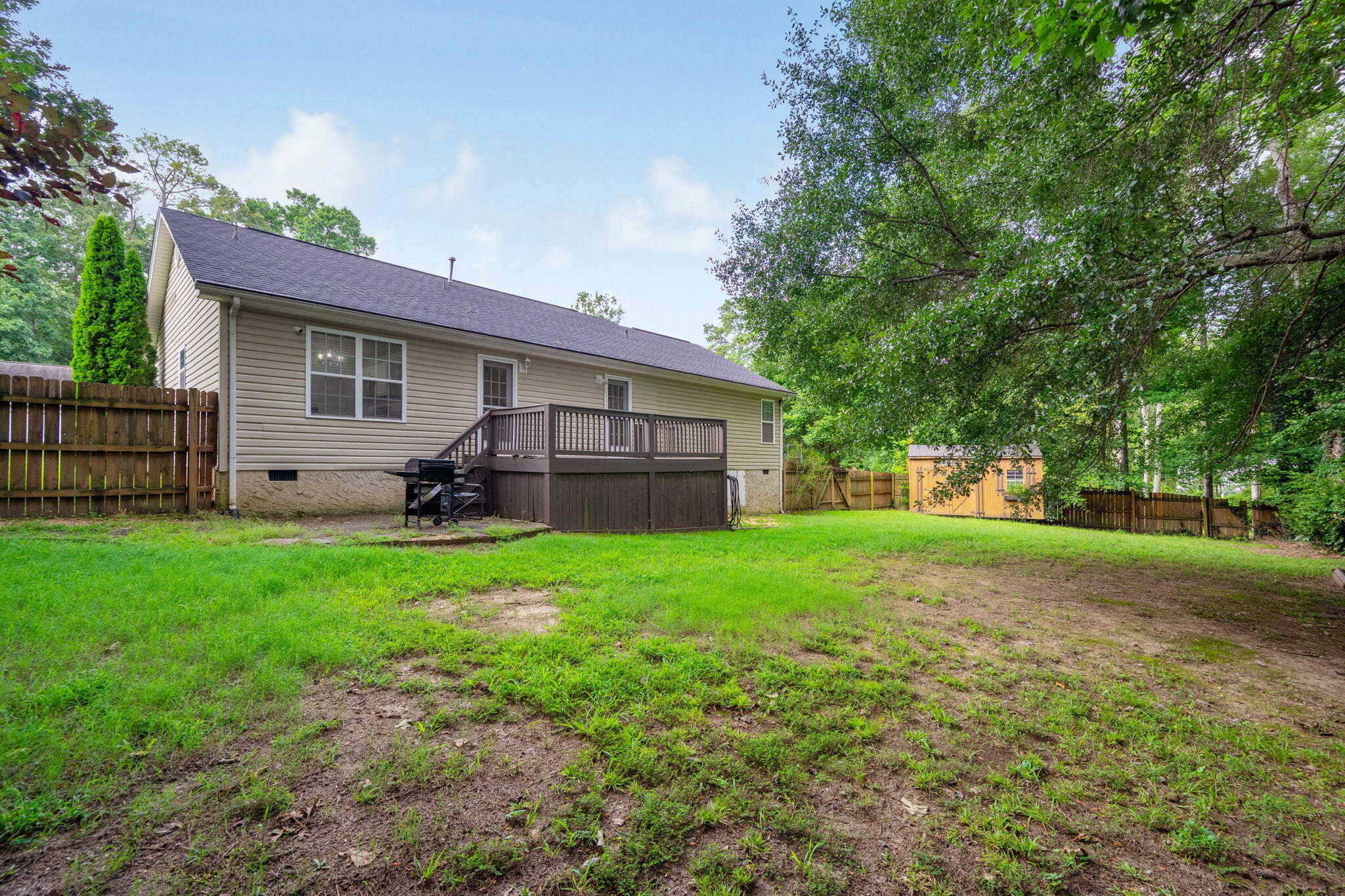 109 Oak Ridge Drive, LaFayette