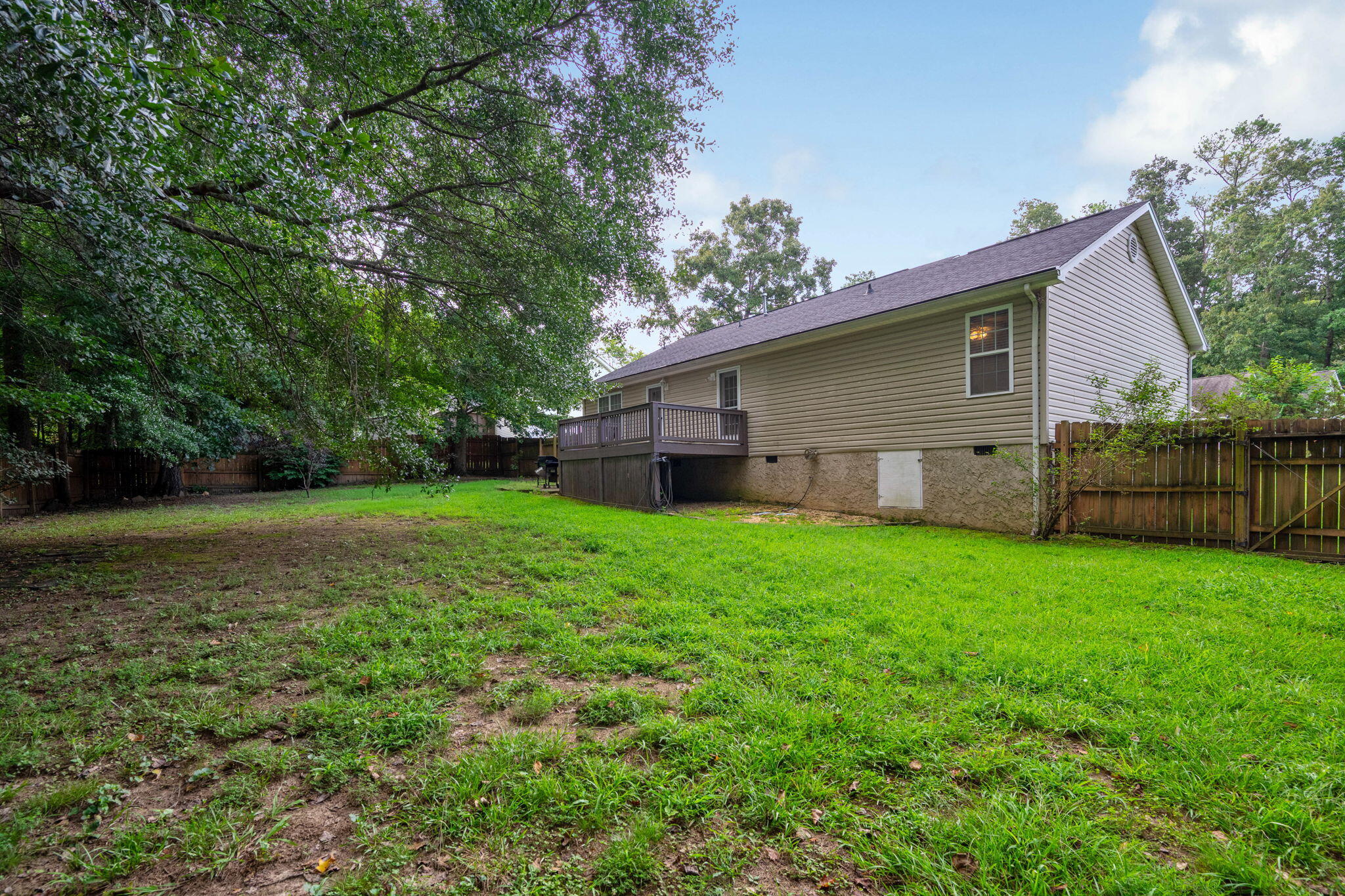 109 Oak Ridge Drive, LaFayette