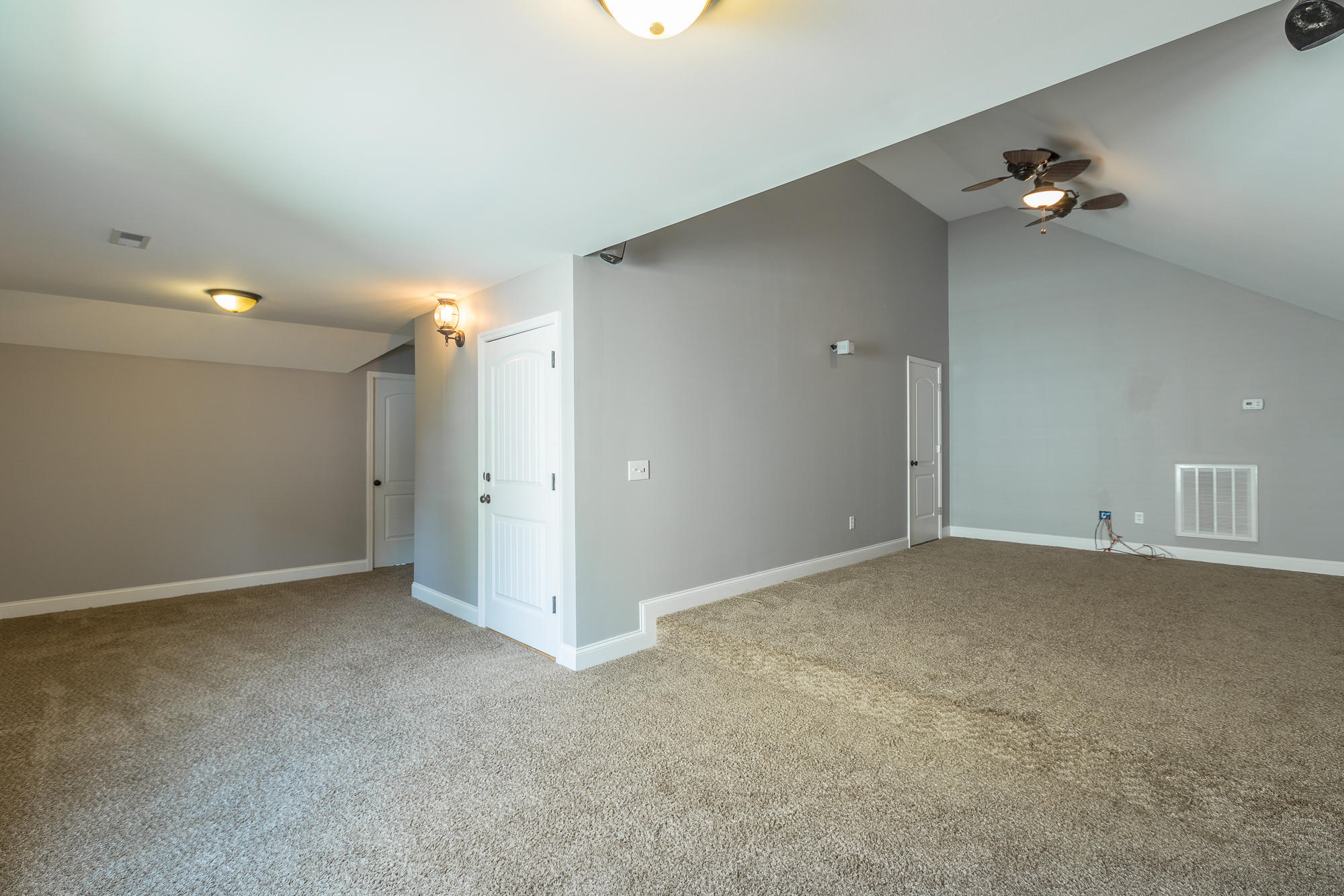 878 Windrush Loop