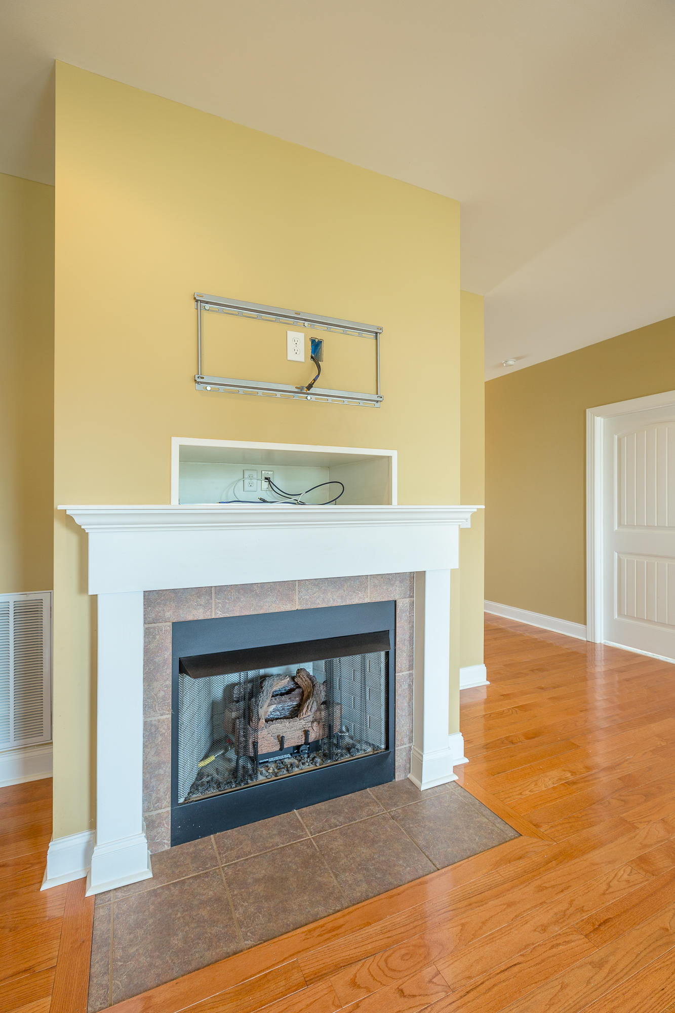 878 Windrush Loop