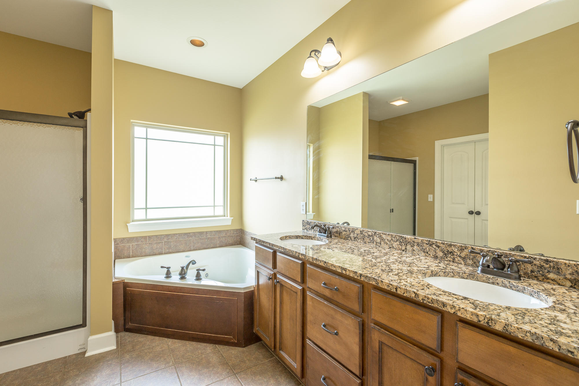 878 Windrush Loop