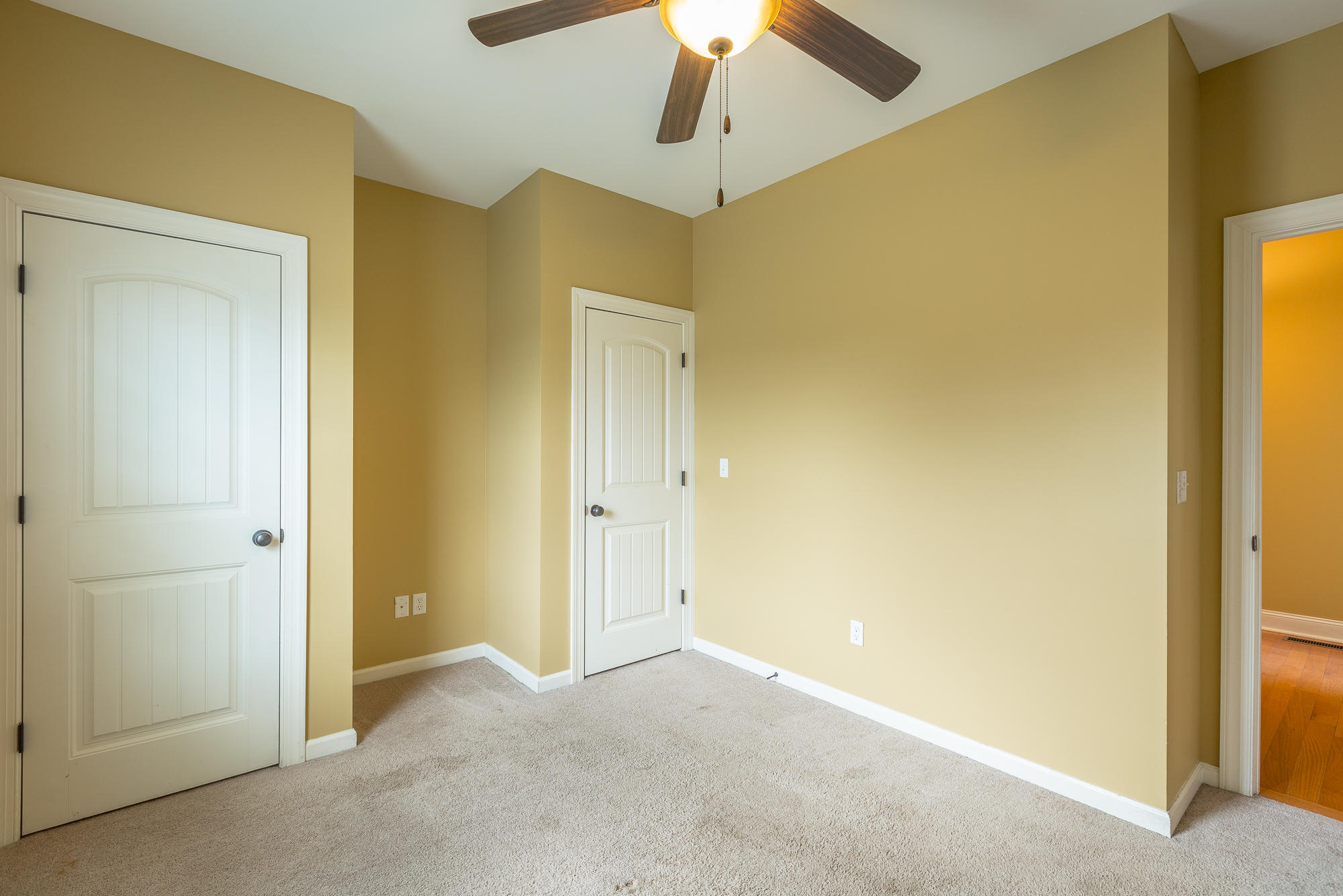 878 Windrush Loop