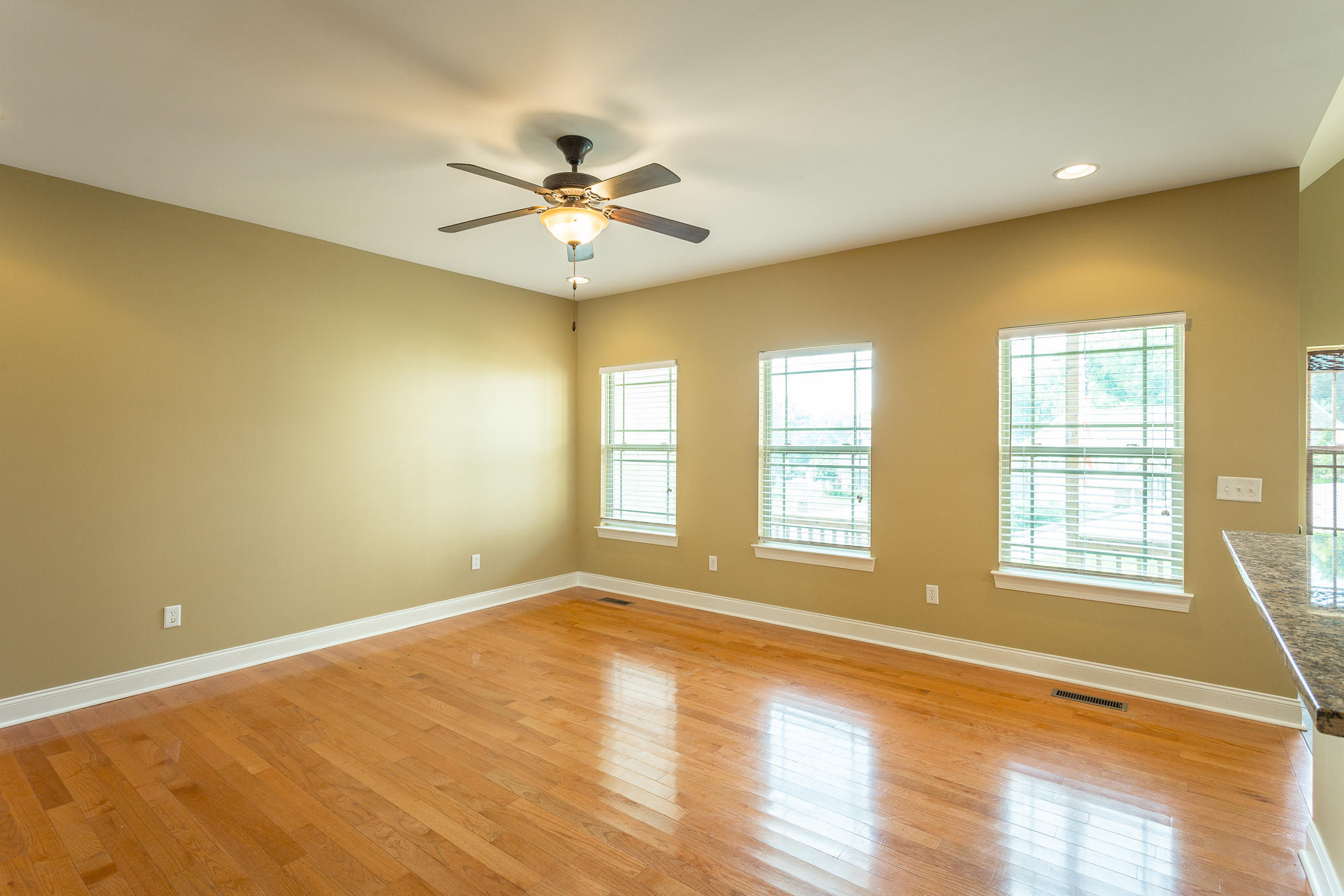 878 Windrush Loop