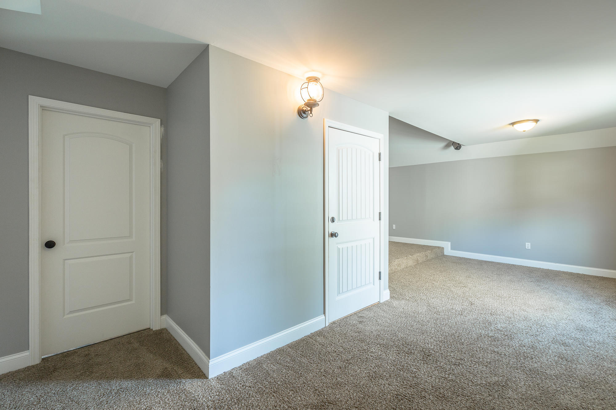 878 Windrush Loop
