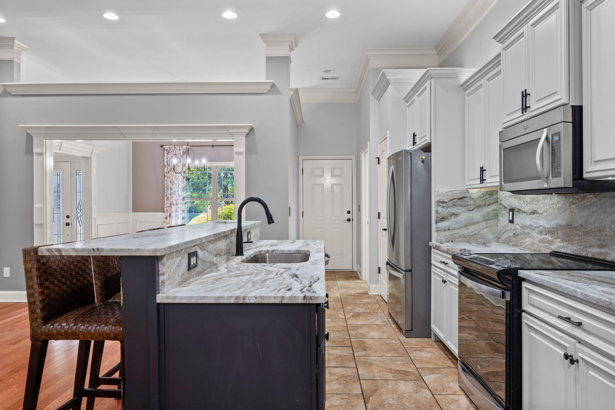 8879 Mckenzie Farm Drive