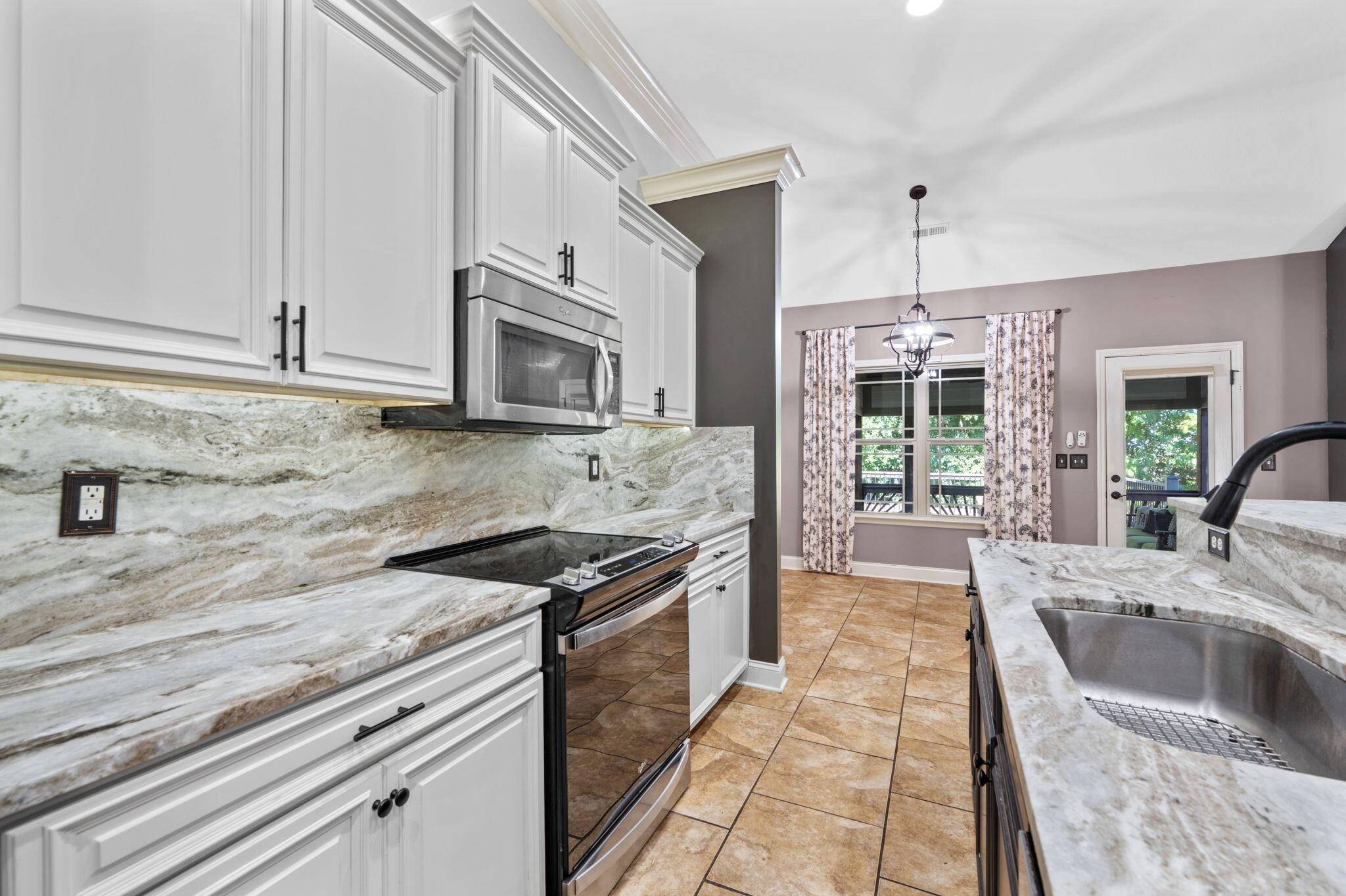 8879 Mckenzie Farm Drive