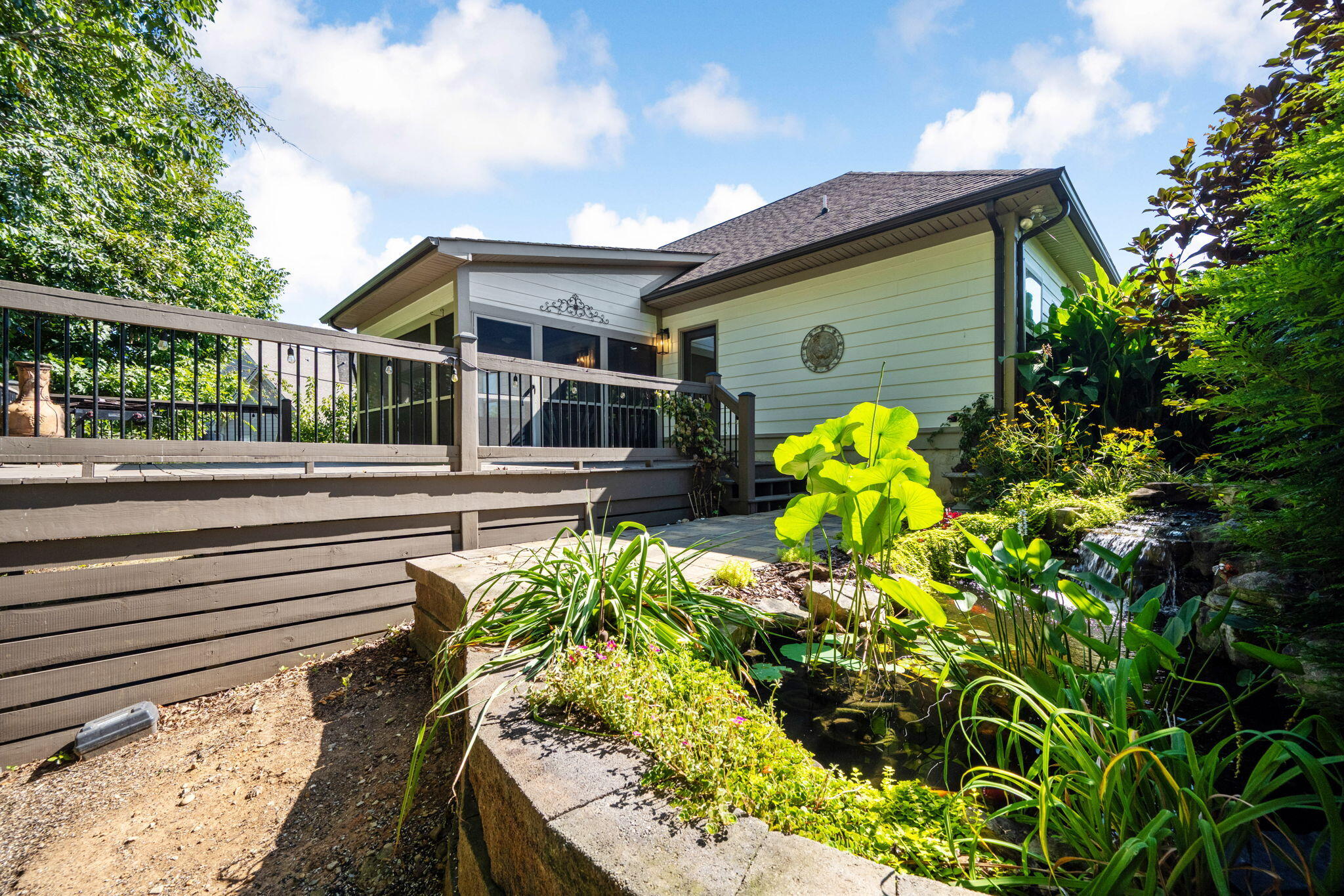 8879 Mckenzie Farm Drive