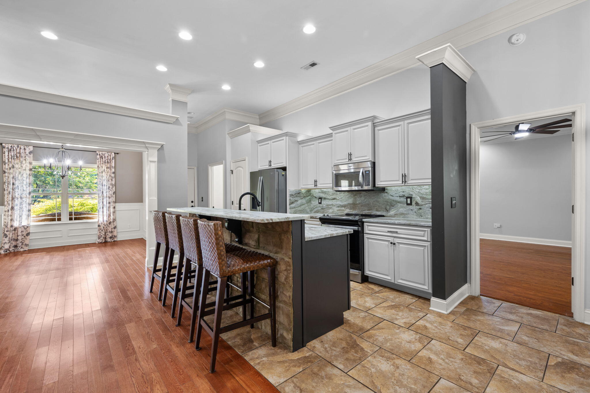 8879 Mckenzie Farm Drive