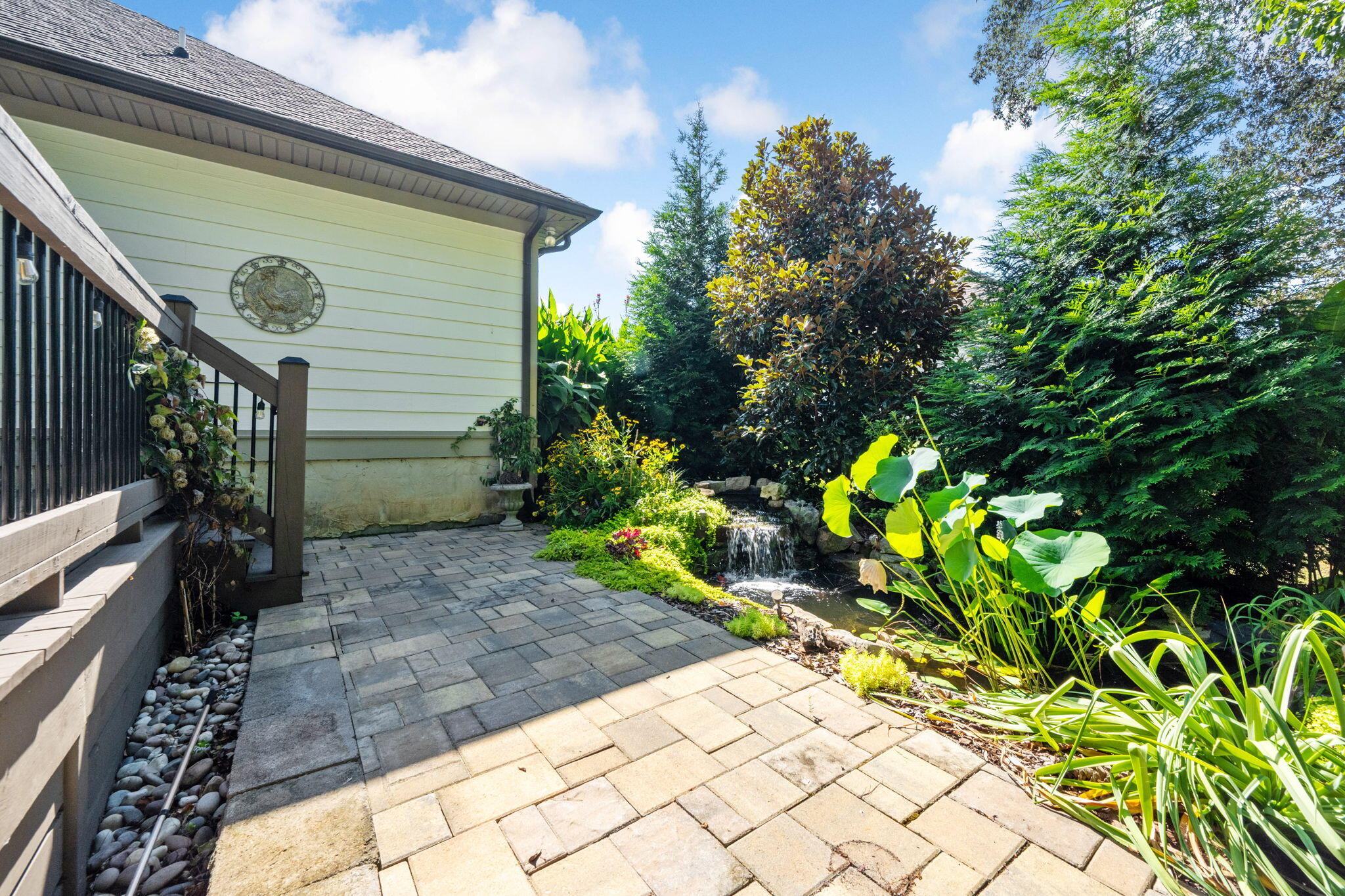 8879 Mckenzie Farm Drive
