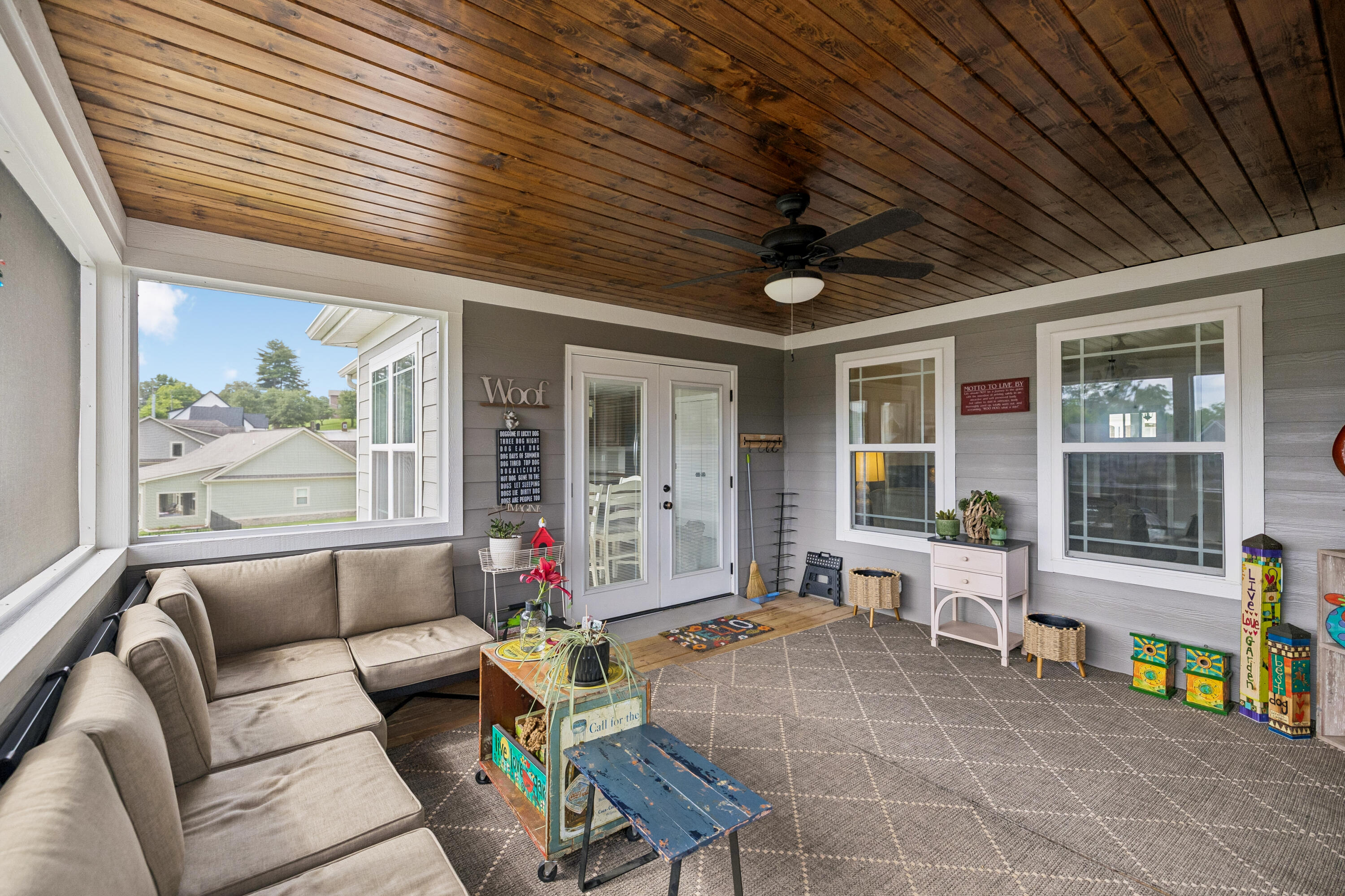 229 Running Oak Drive