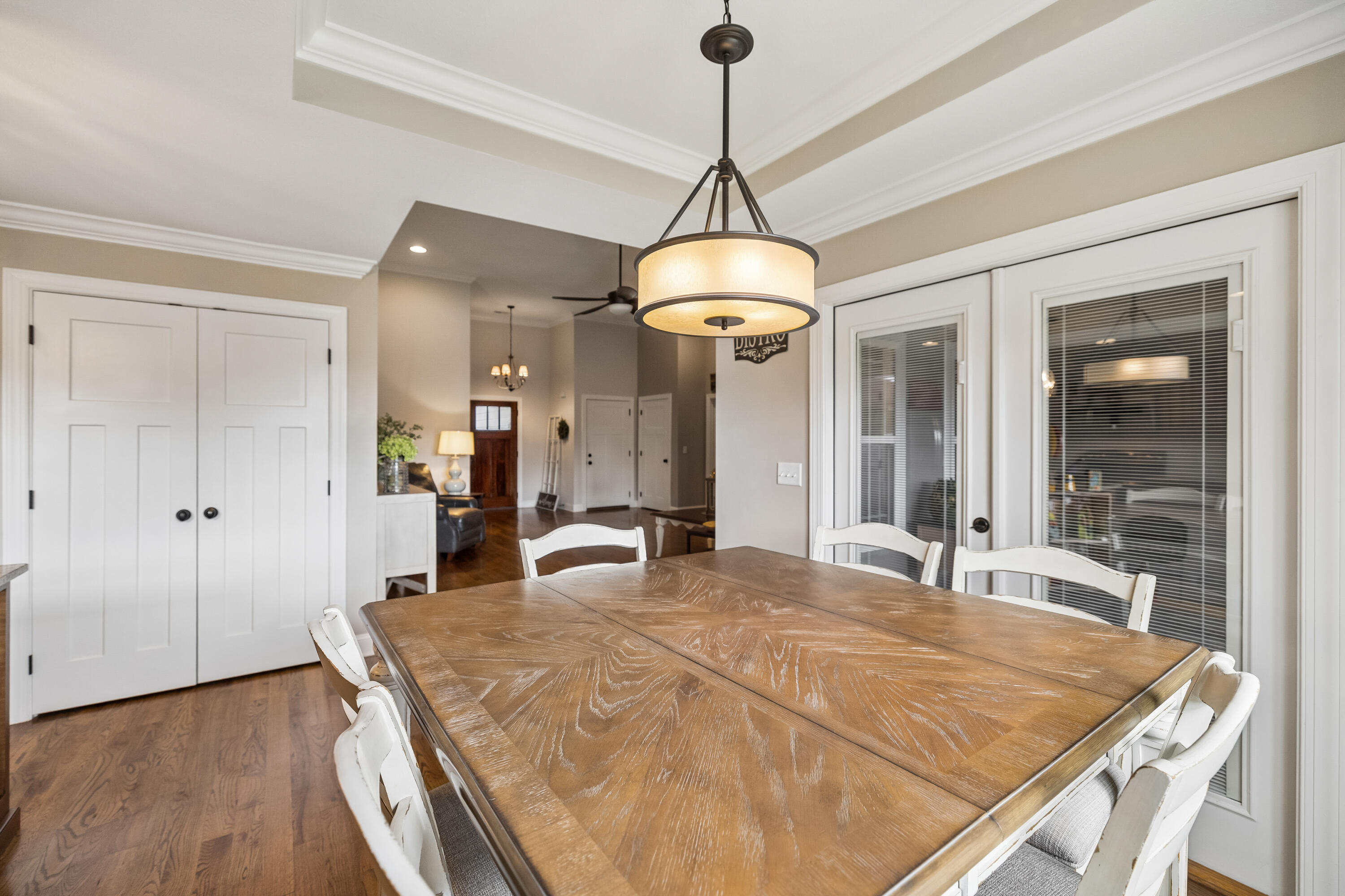 229 Running Oak Drive