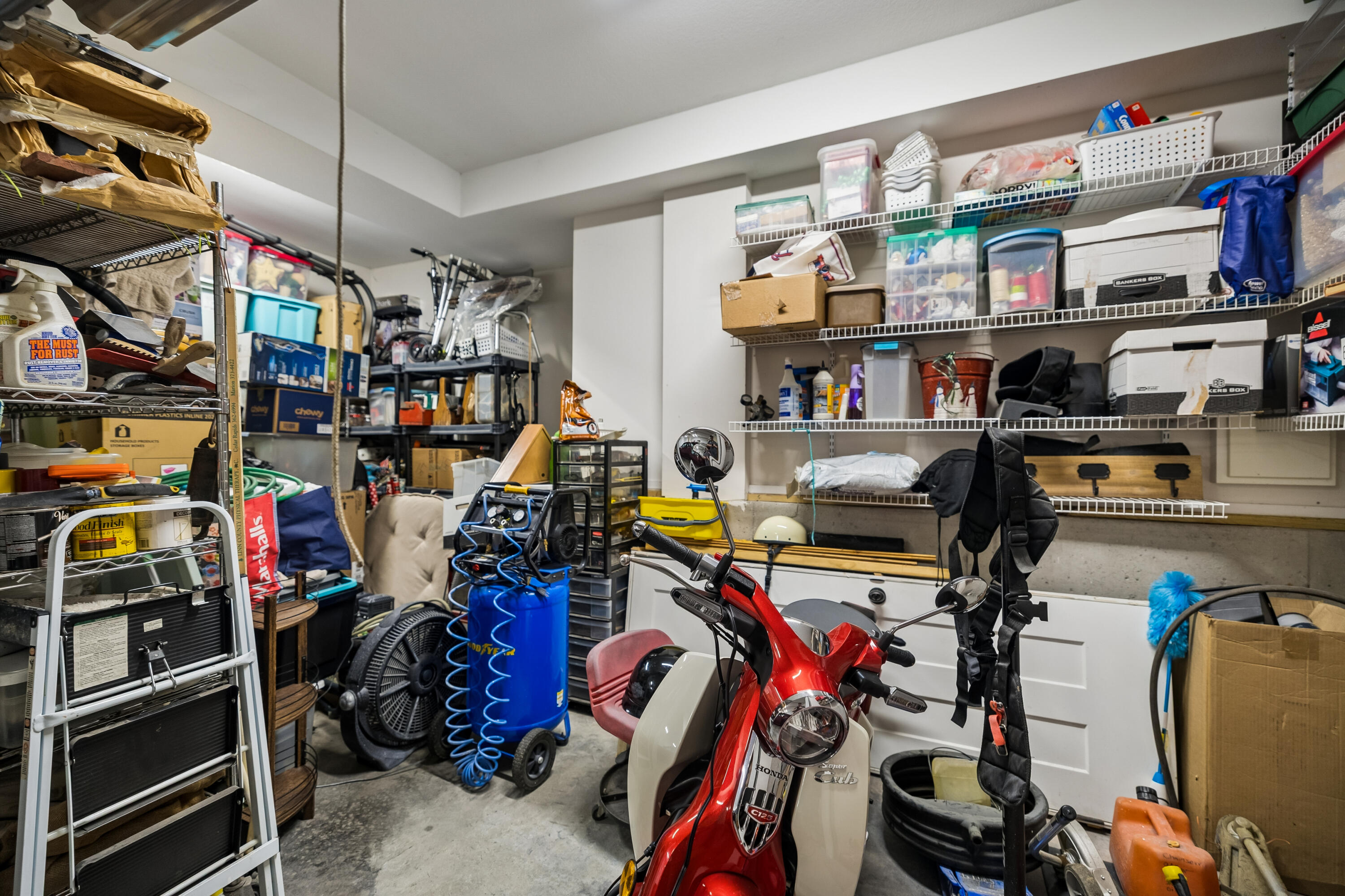 229 Running Oak Drive