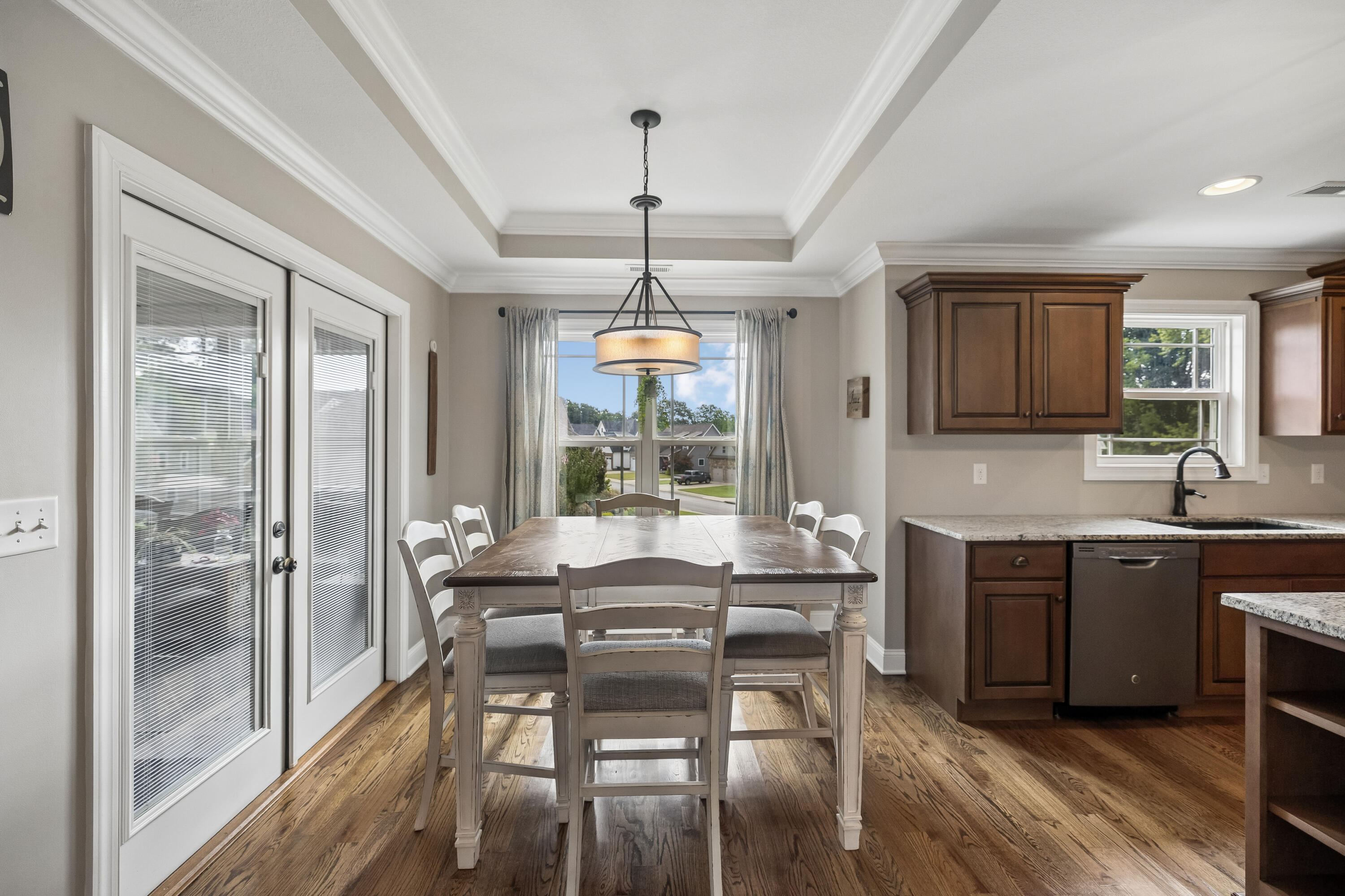 229 Running Oak Drive