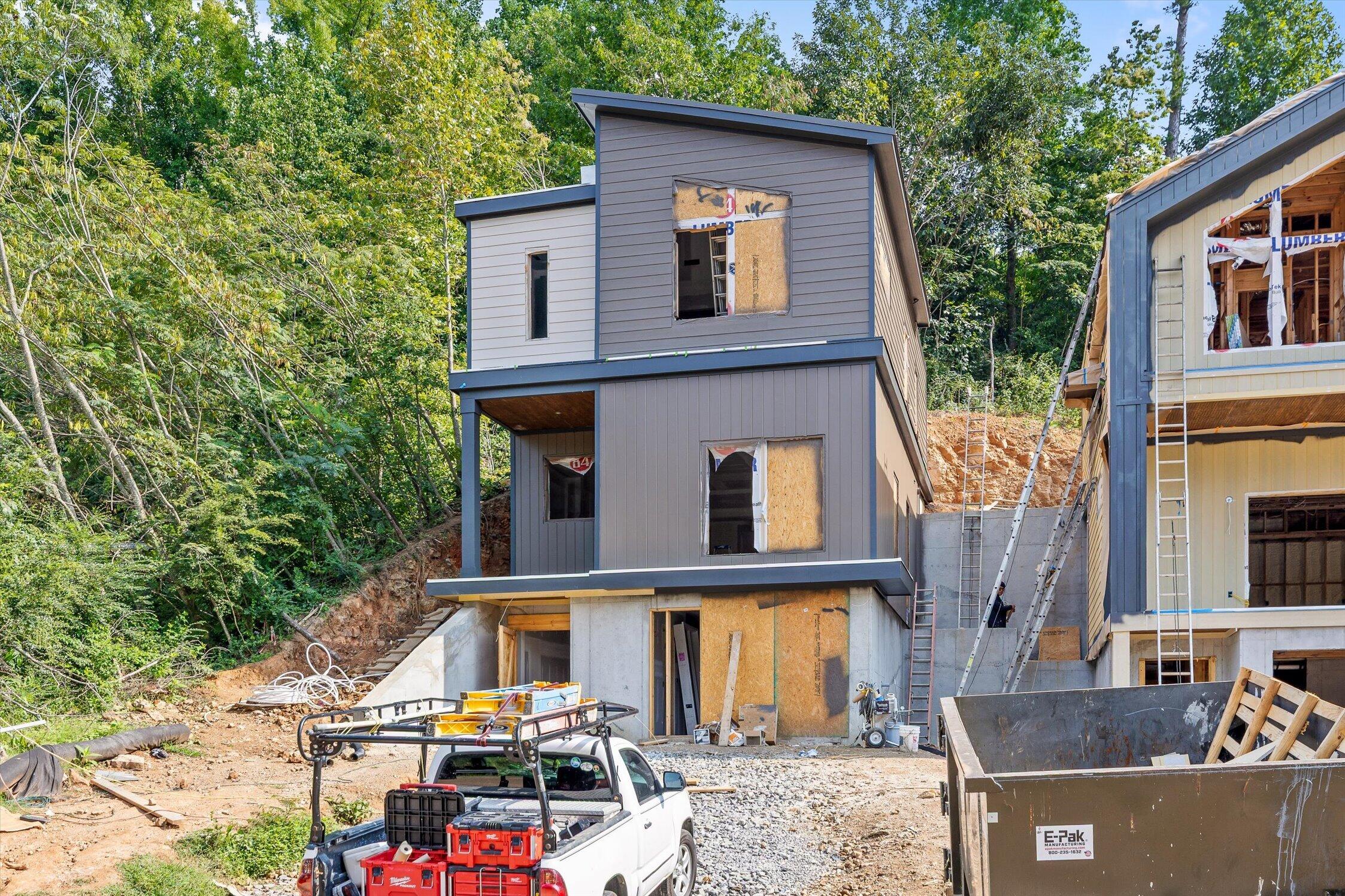 202 Lullwater Road
