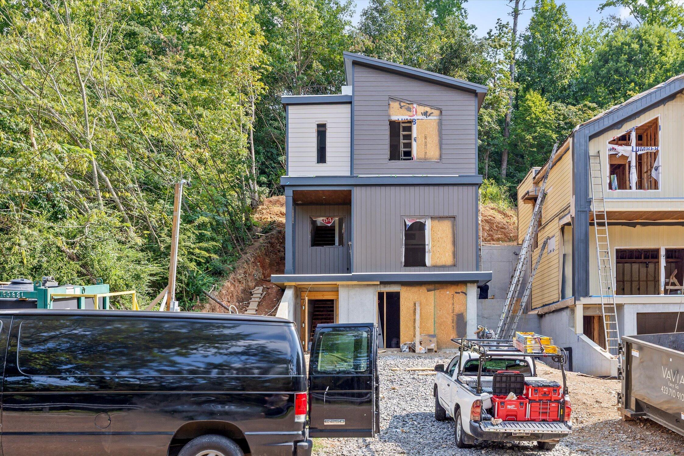 202 Lullwater Road