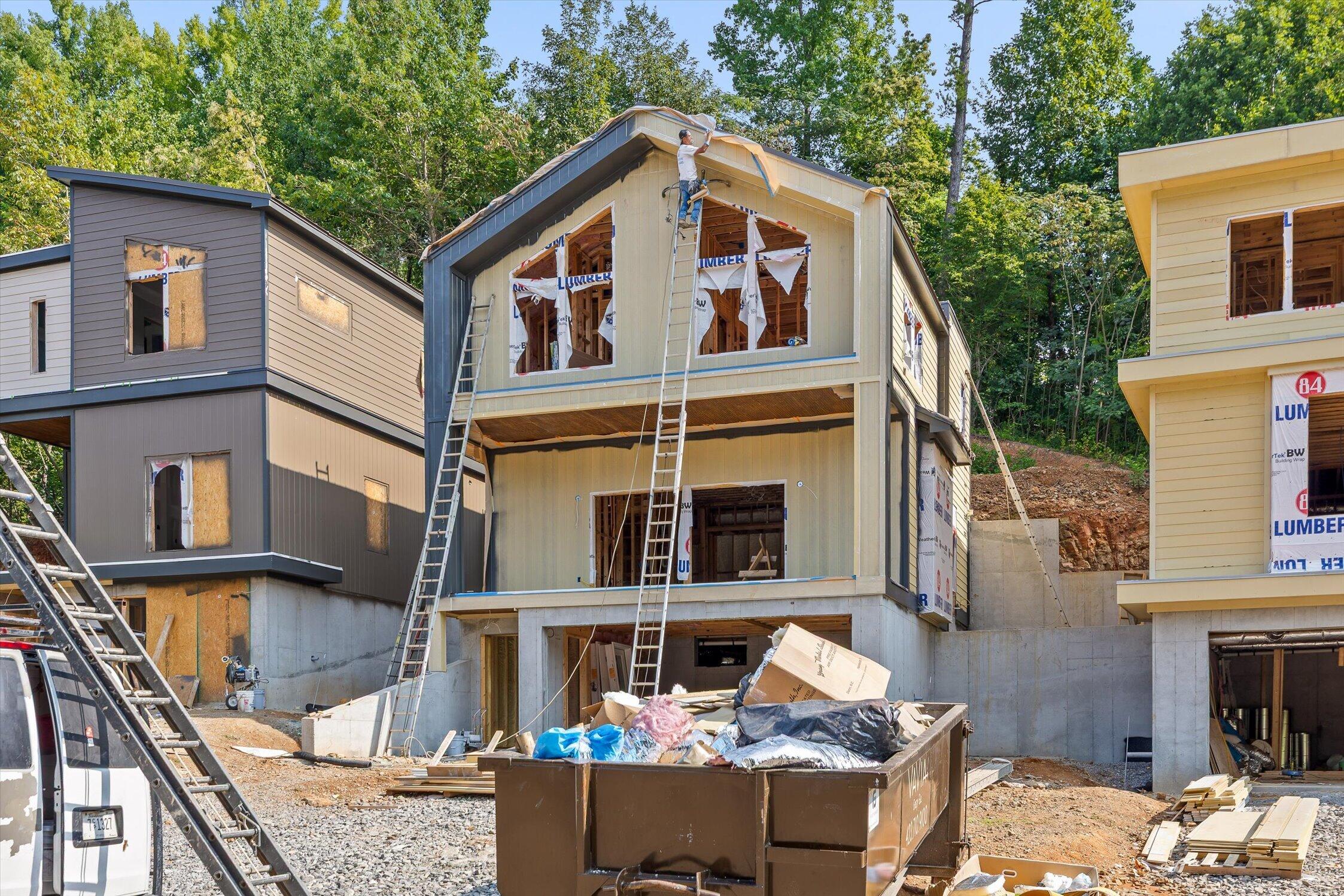 202 Lullwater Road