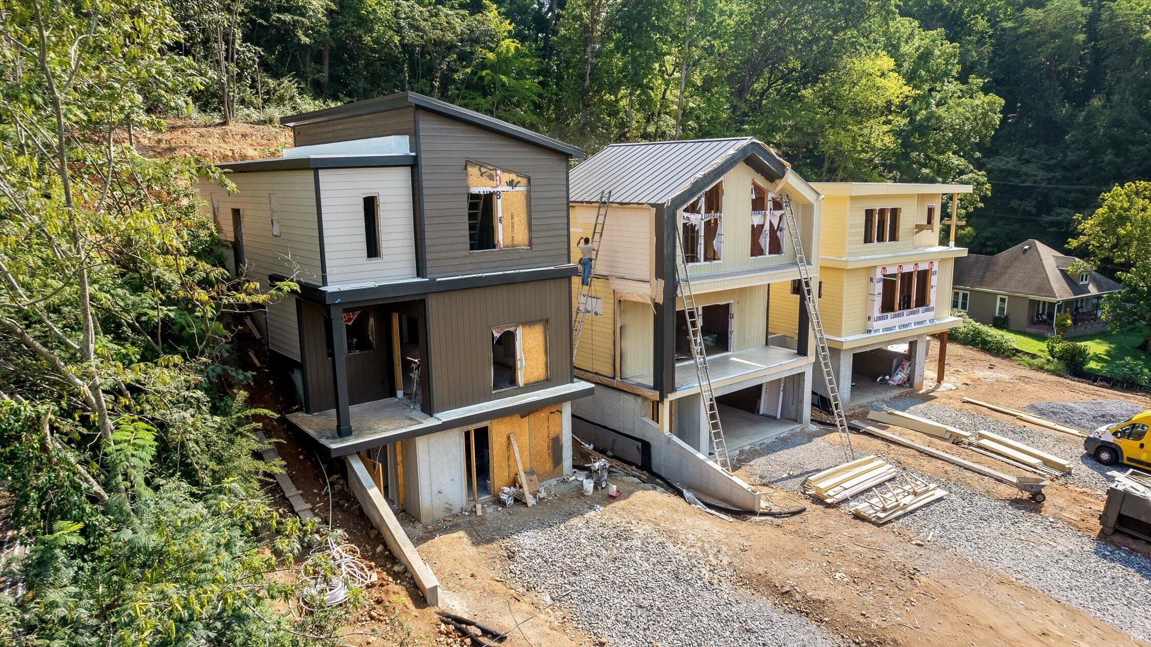 204 Lullwater Road