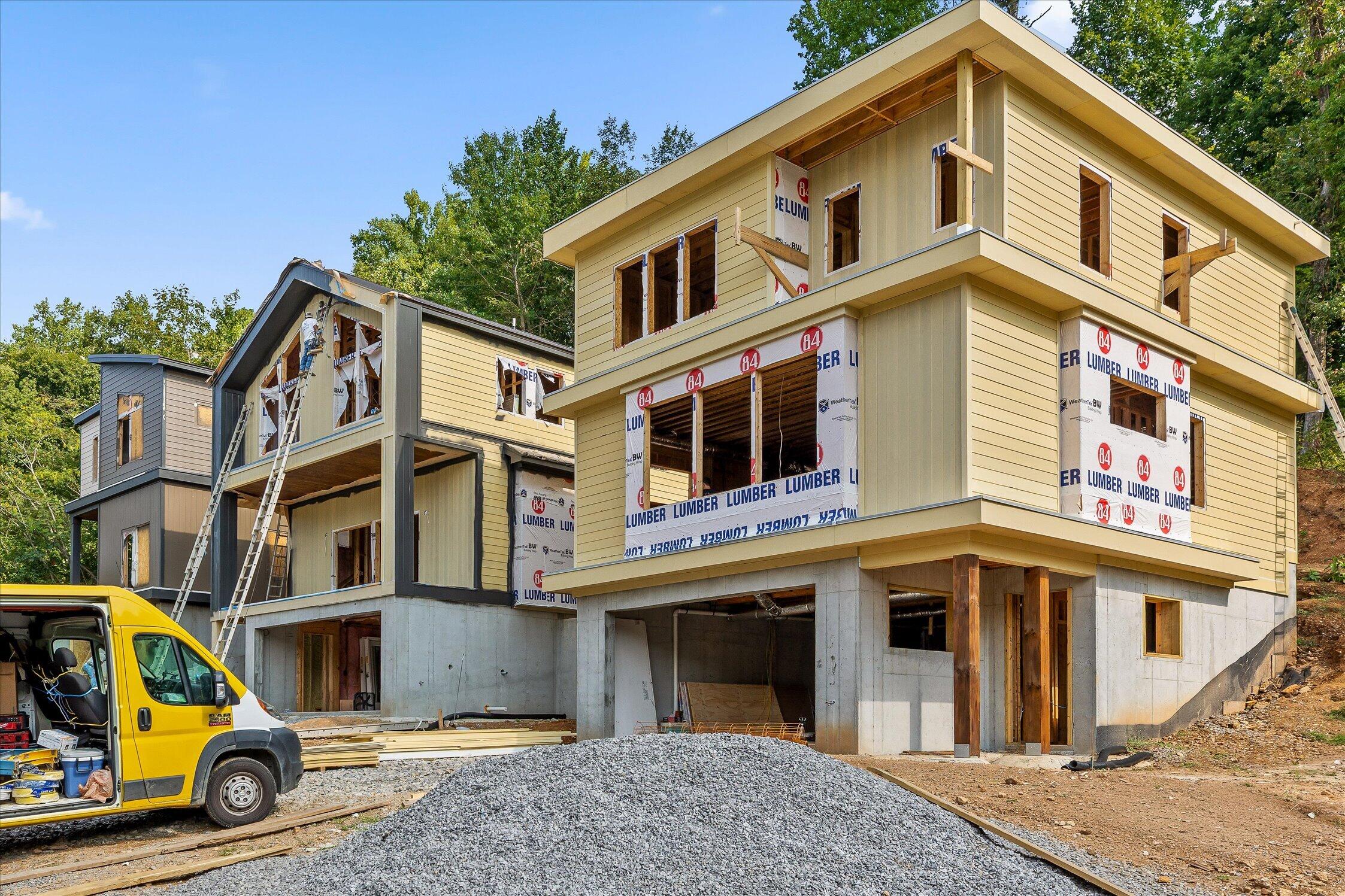 204 Lullwater Road