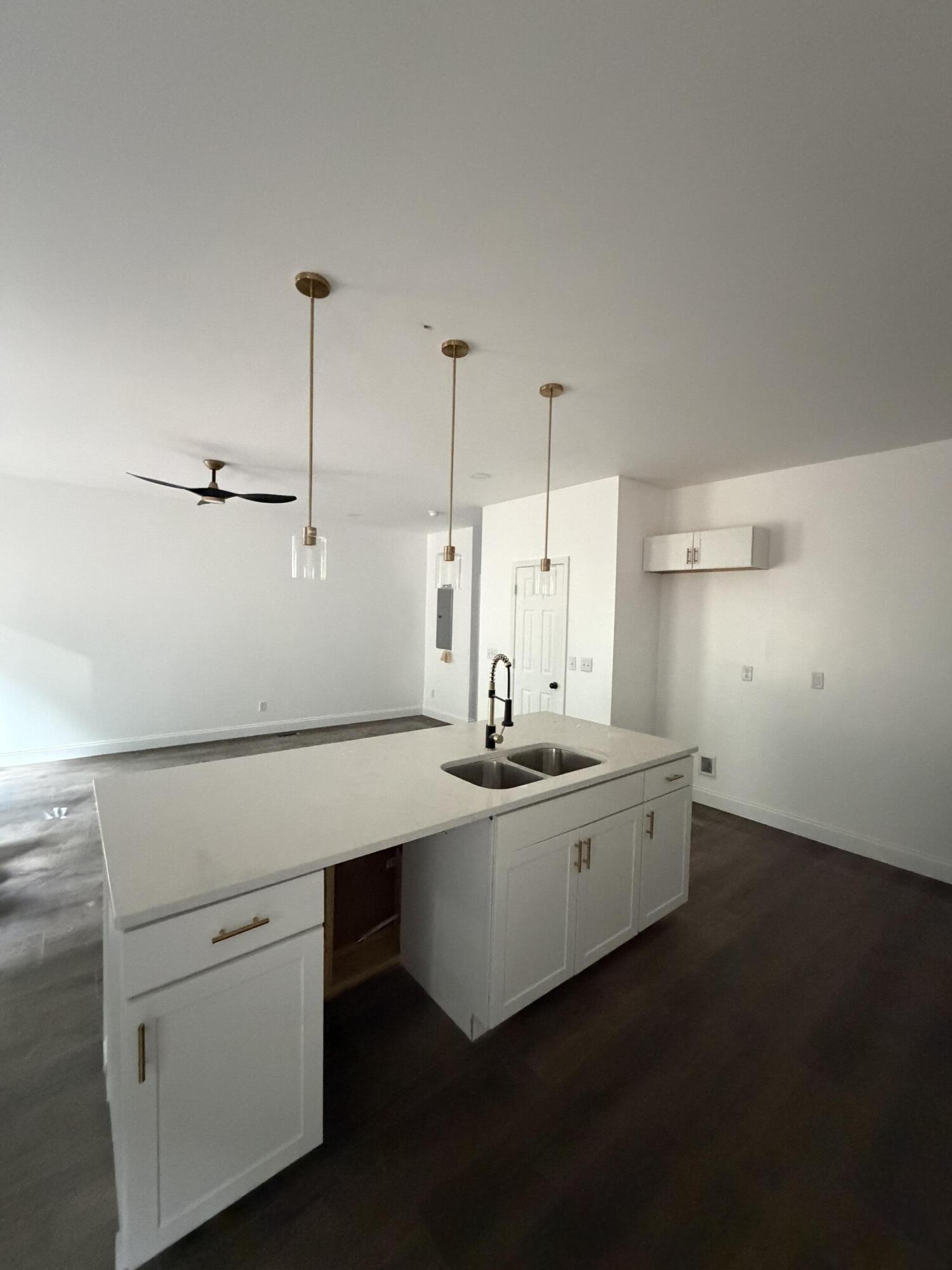 1749 Dogwood Drive