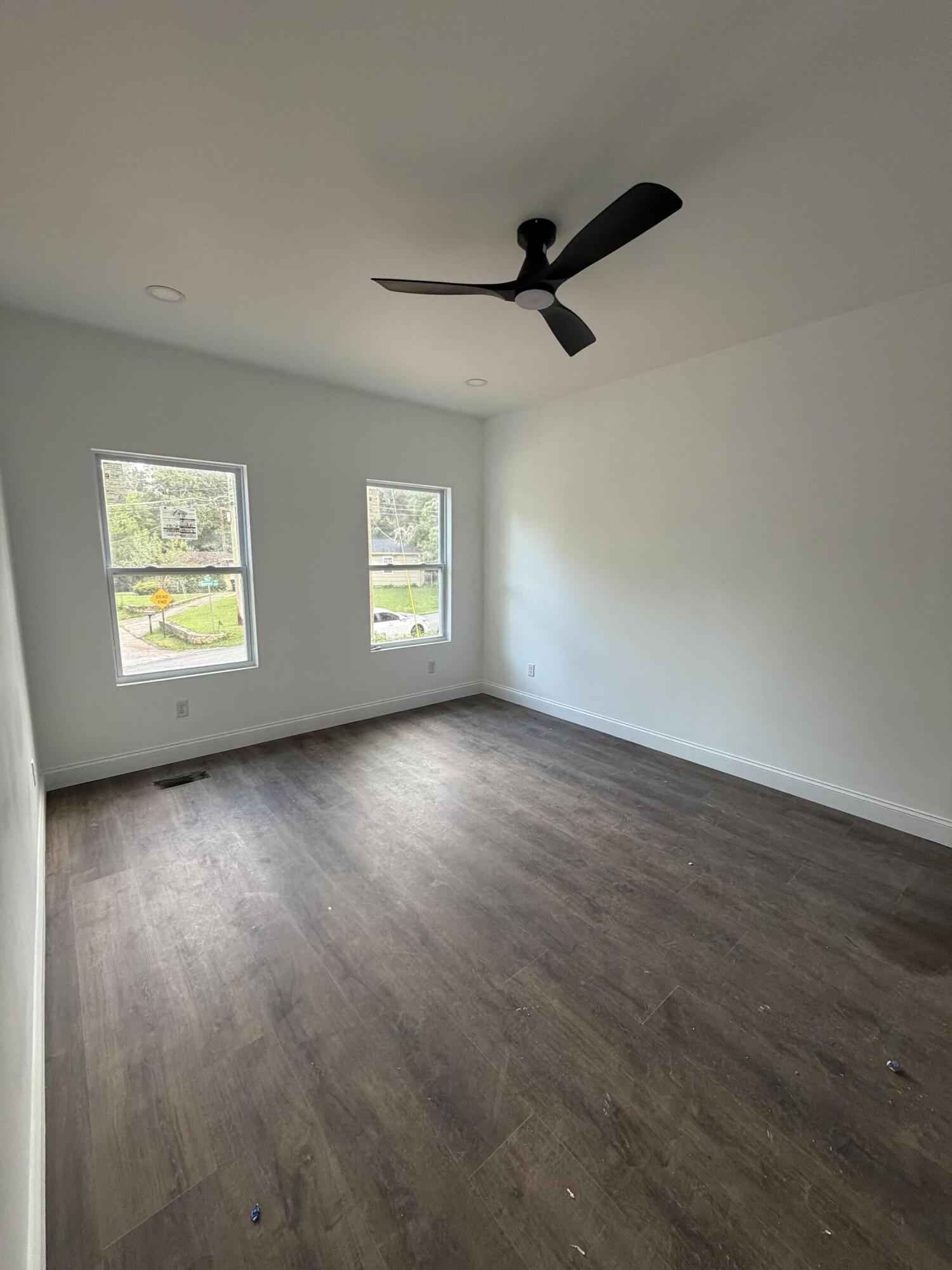 1749 Dogwood Drive