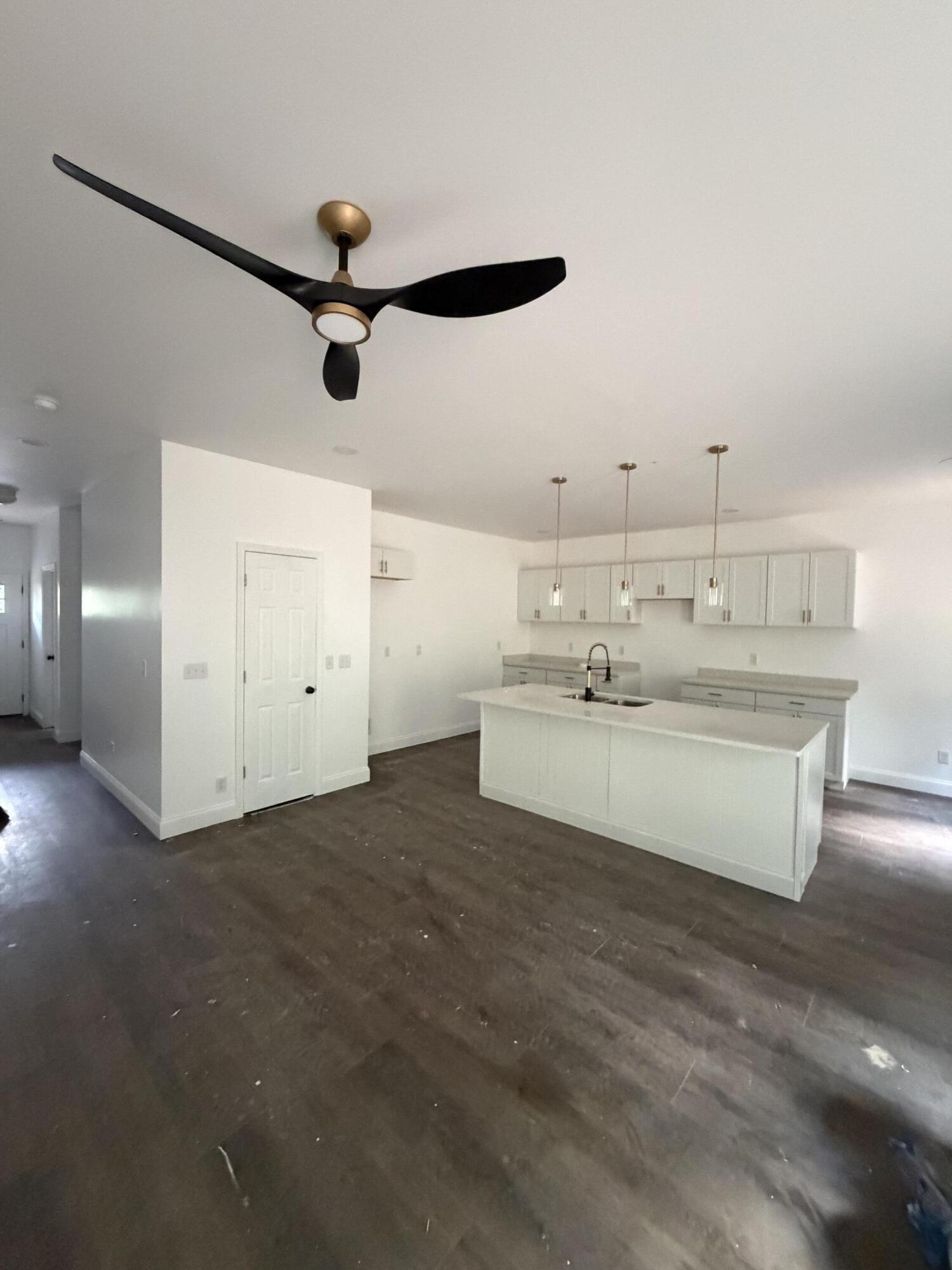 1749 Dogwood Drive