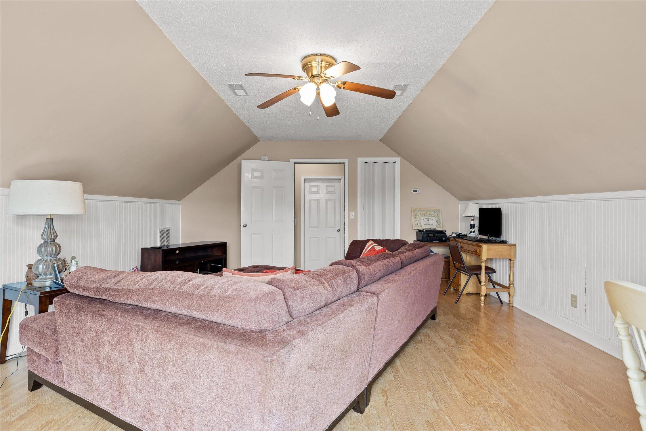322 Peachtree Circle