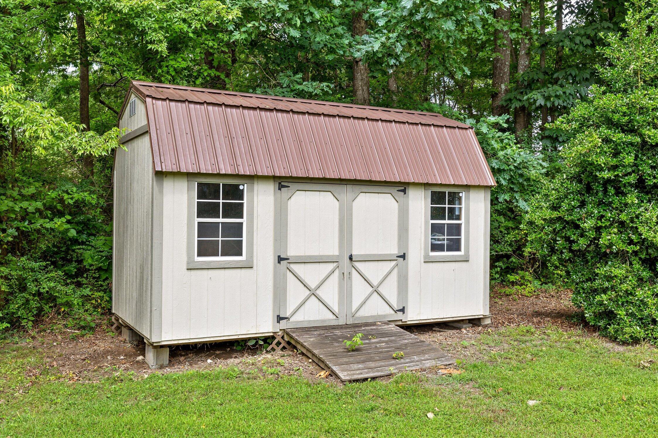 322 Peachtree Circle