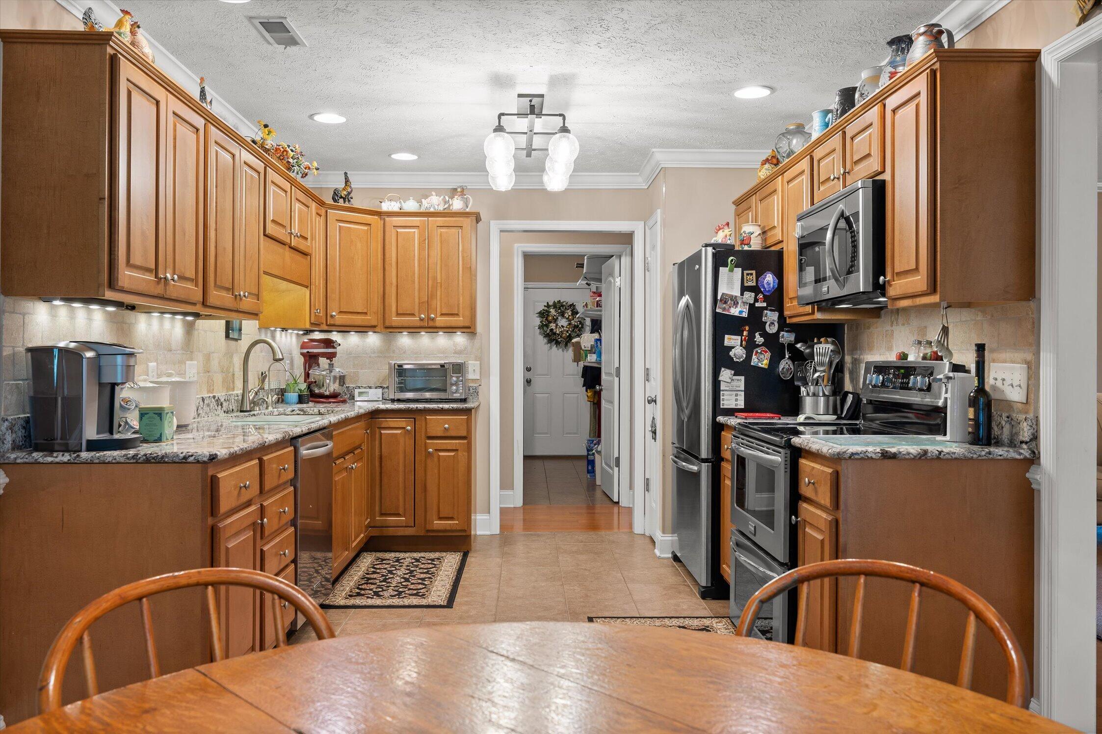 322 Peachtree Circle
